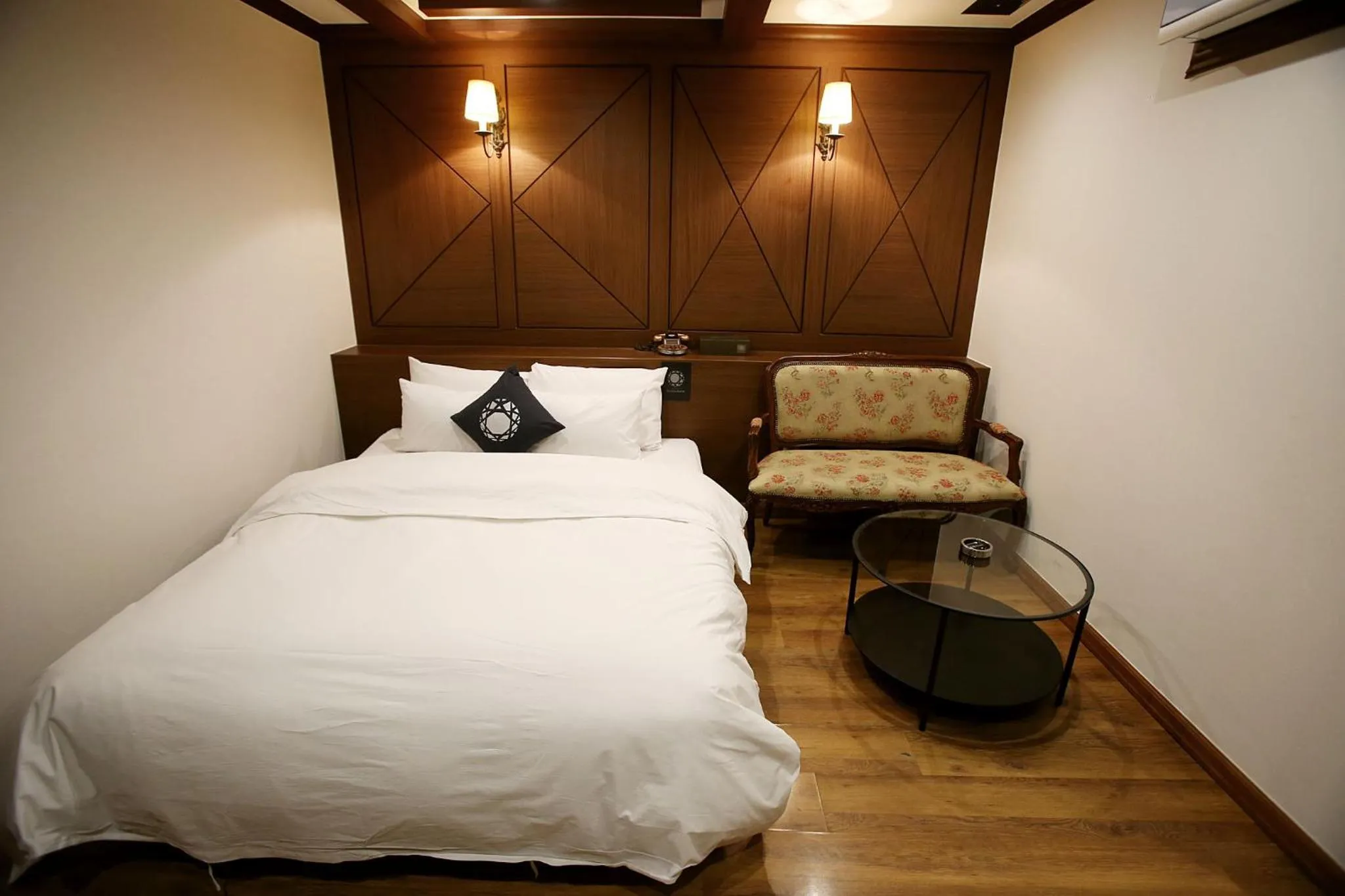 Bed in Hotel Cullinan Yongin