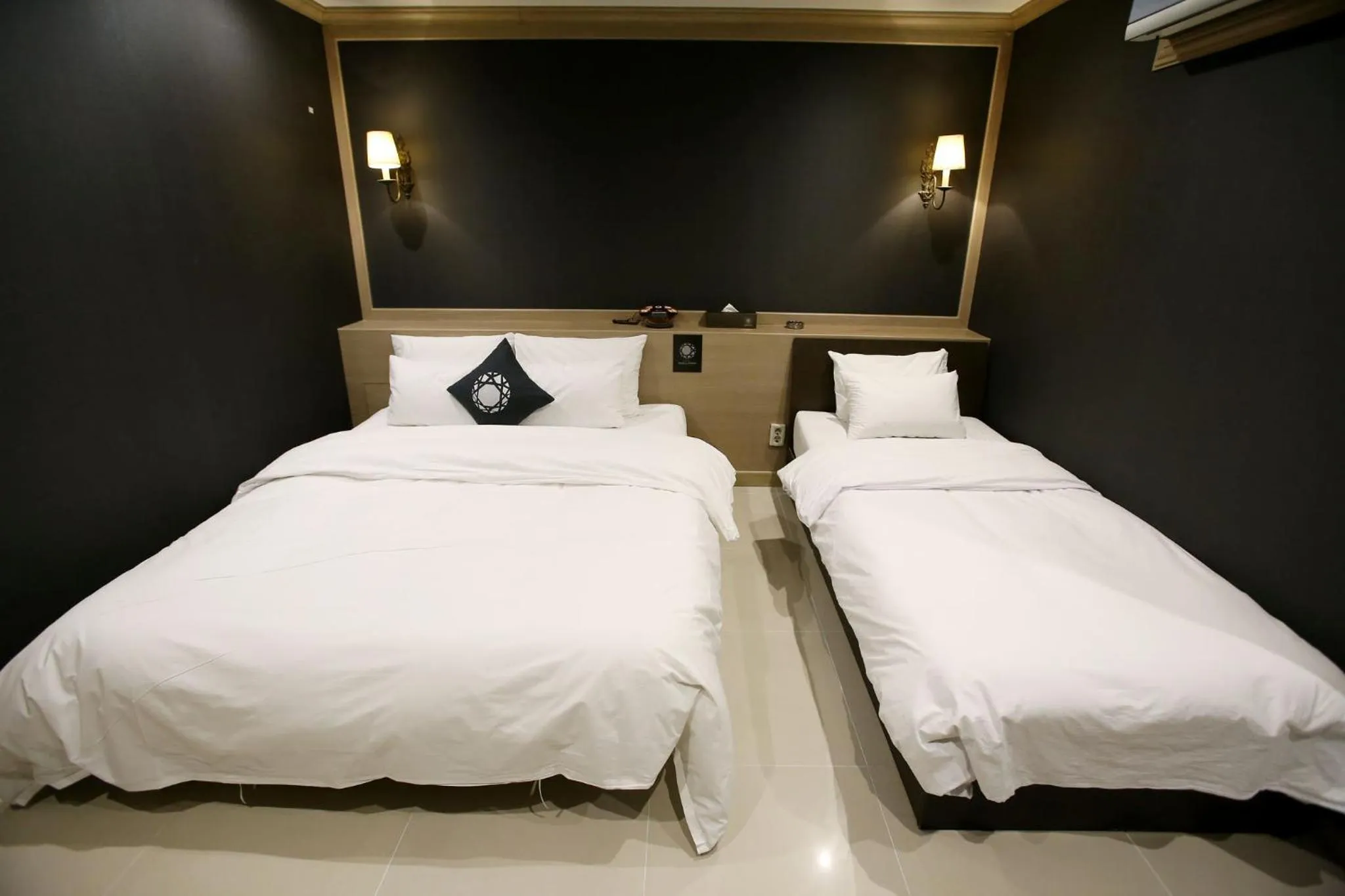 Bed in Hotel Cullinan Yongin