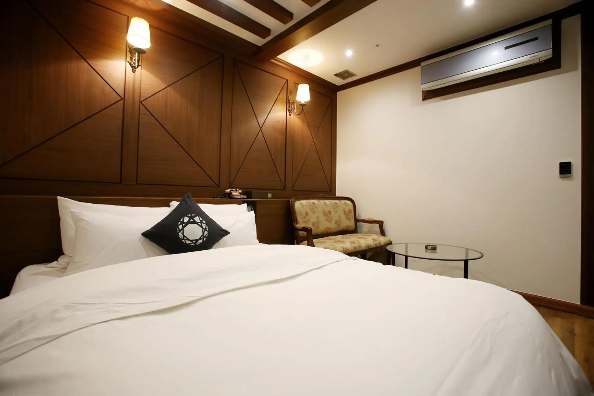 Bed in Hotel Cullinan Yongin
