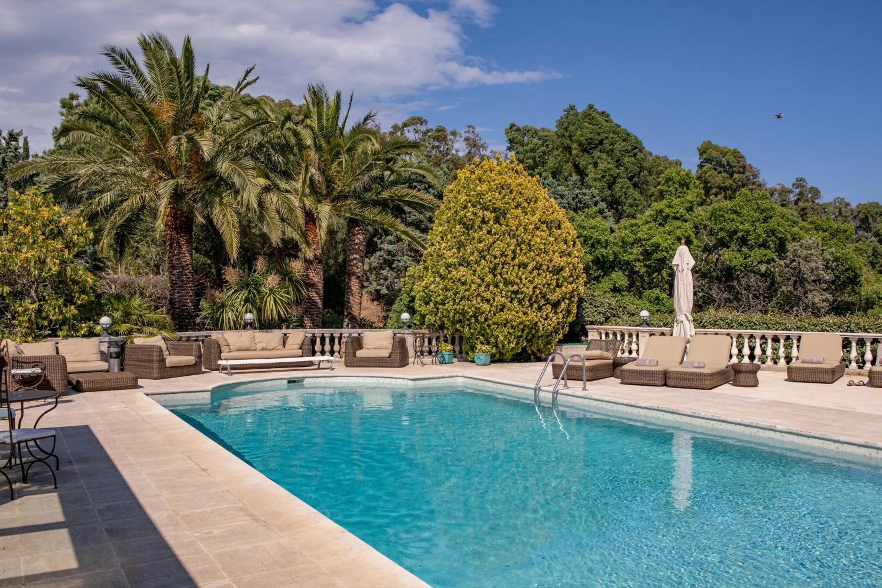 Pool view in Le Pavillon de Pampelonne