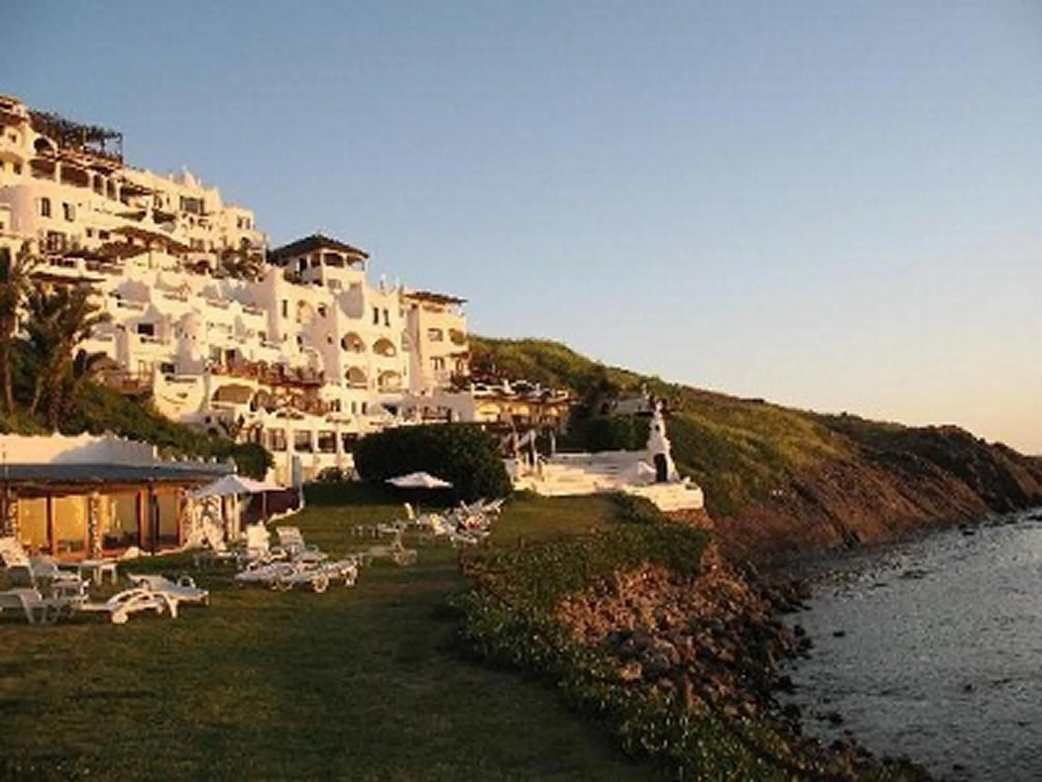 Facade/entrance in Club Hotel Casapueblo