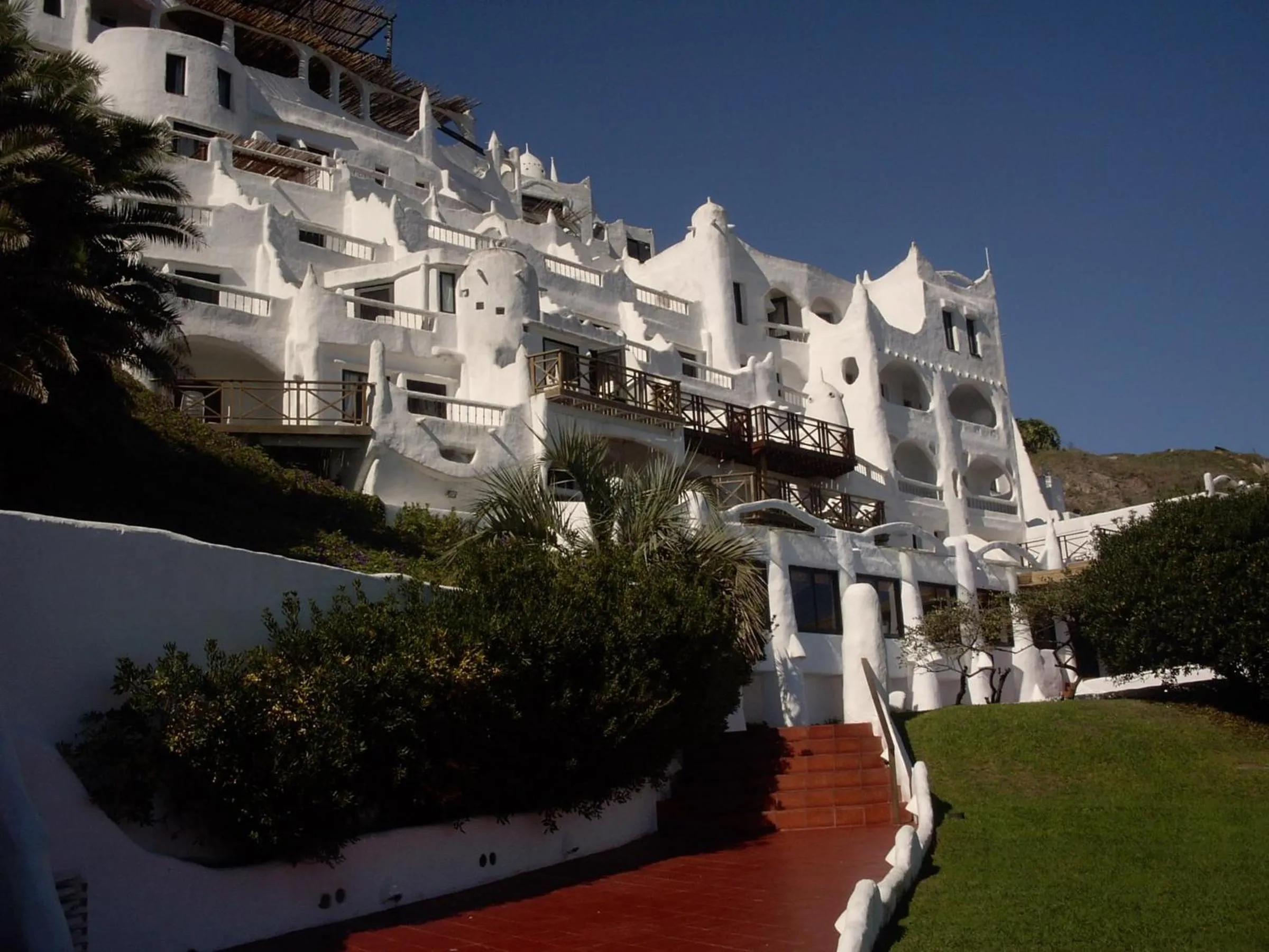 Facade/entrance in Club Hotel Casapueblo
