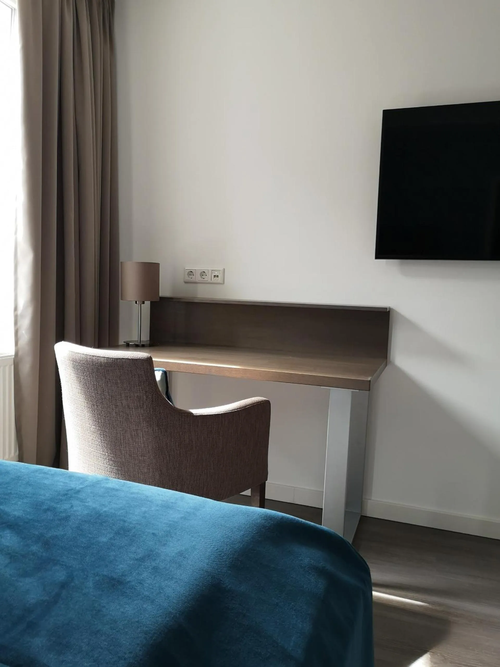 TV and multimedia in Trip Inn PostApart Aschaffenburg