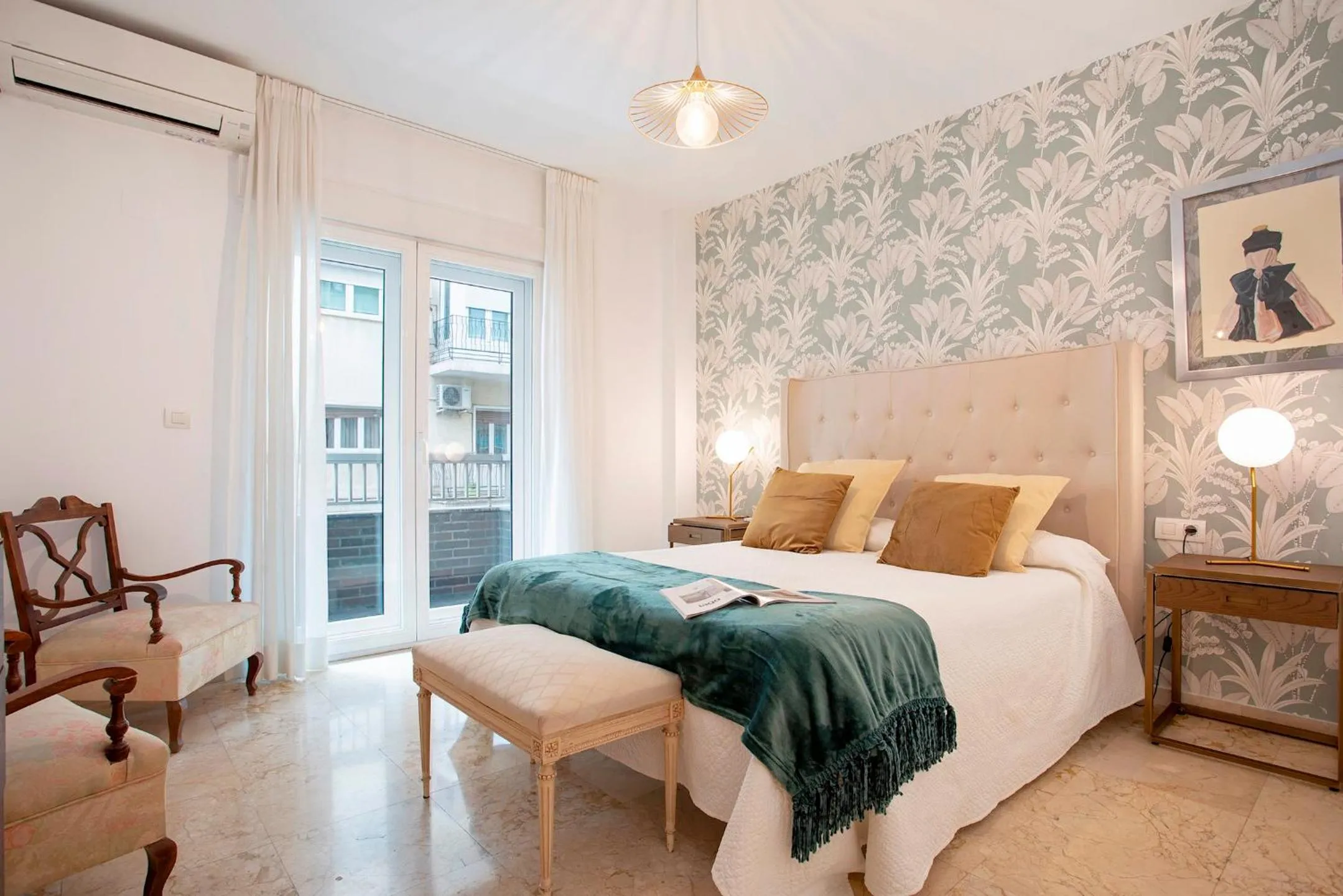Other, Bed in Genteel Home Martinez Campos