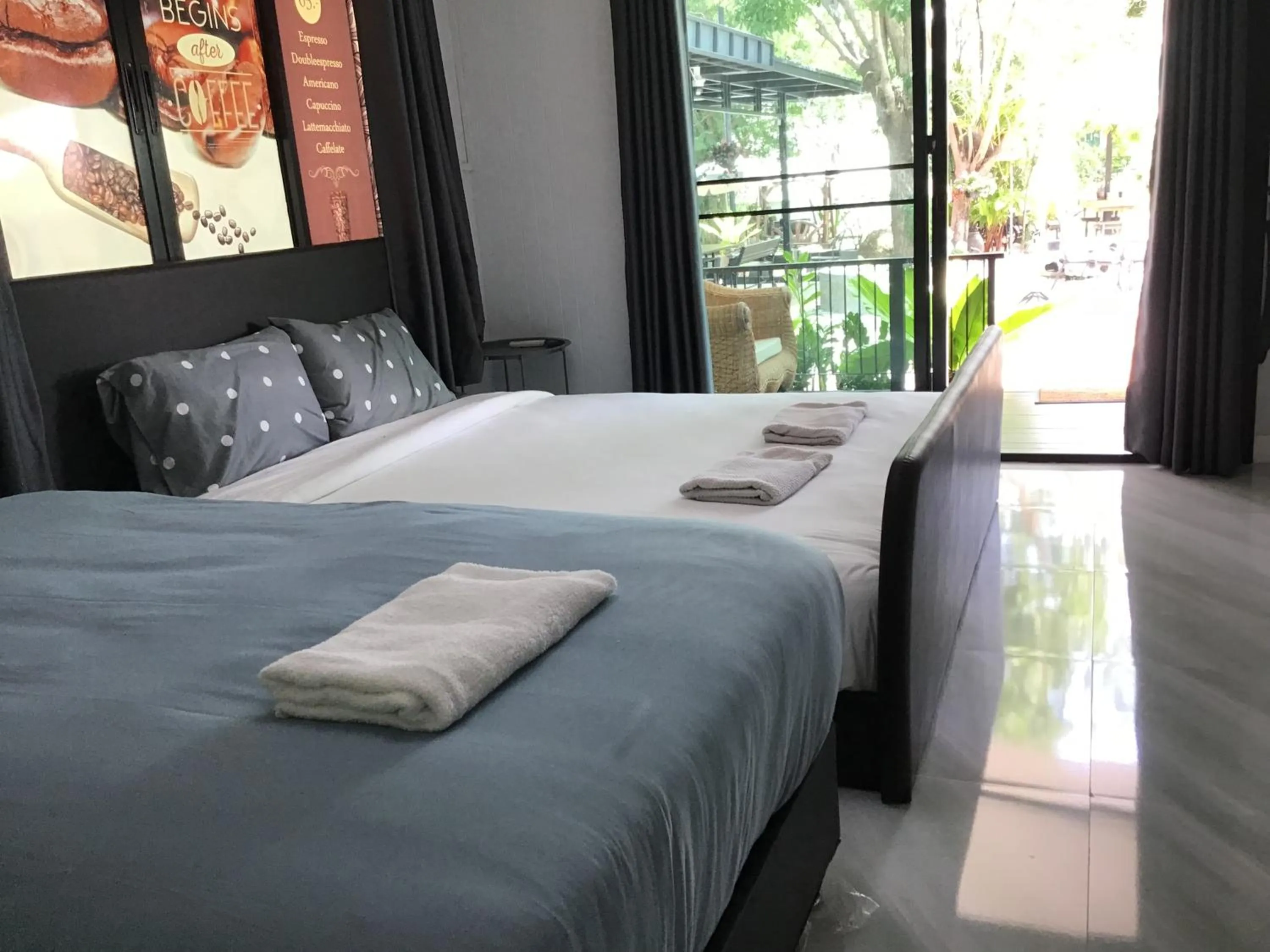 Bed in Phalagoon Resort