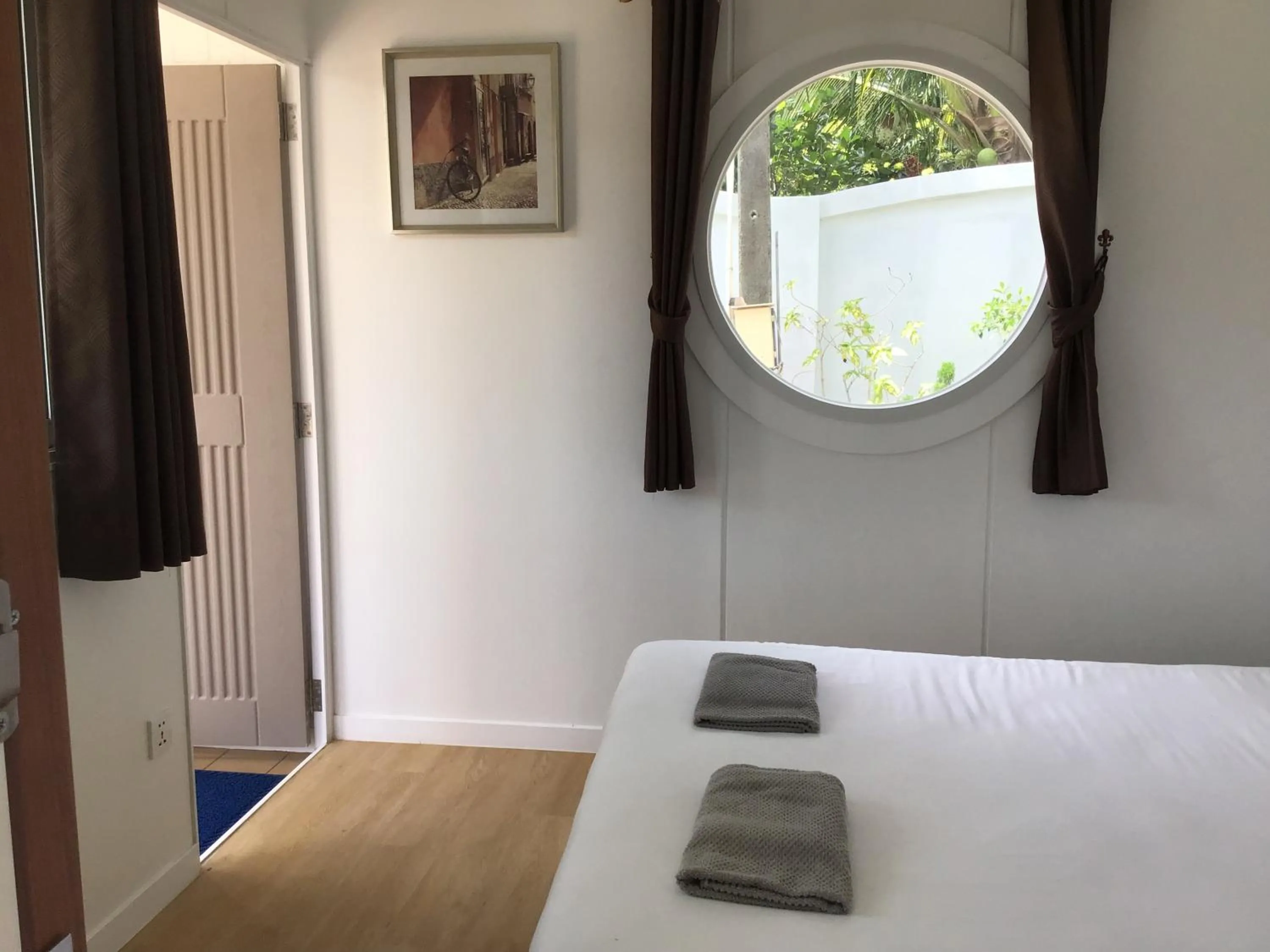 Bed in Phalagoon Resort