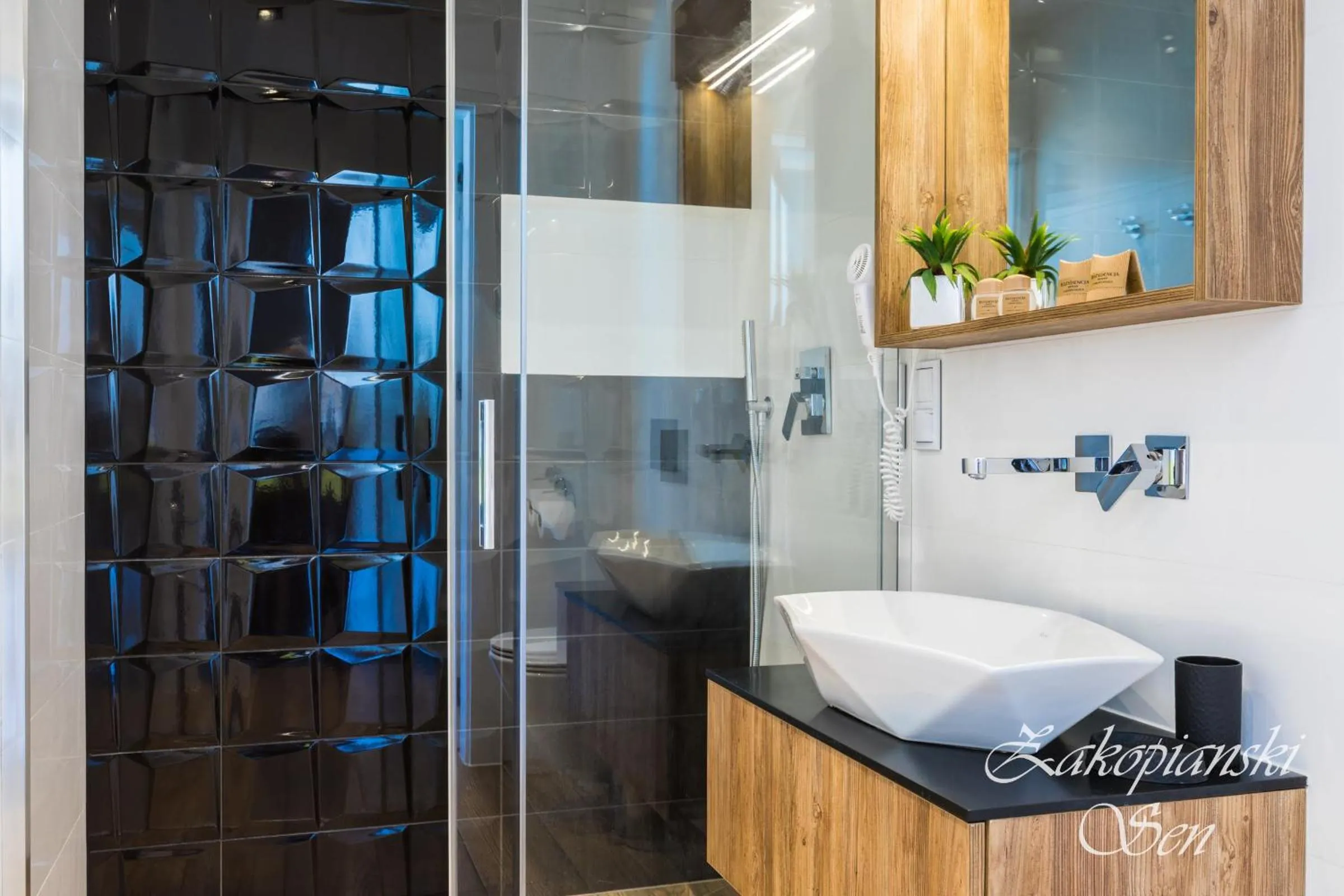 Bathroom in Rezydencja Zakopiańska