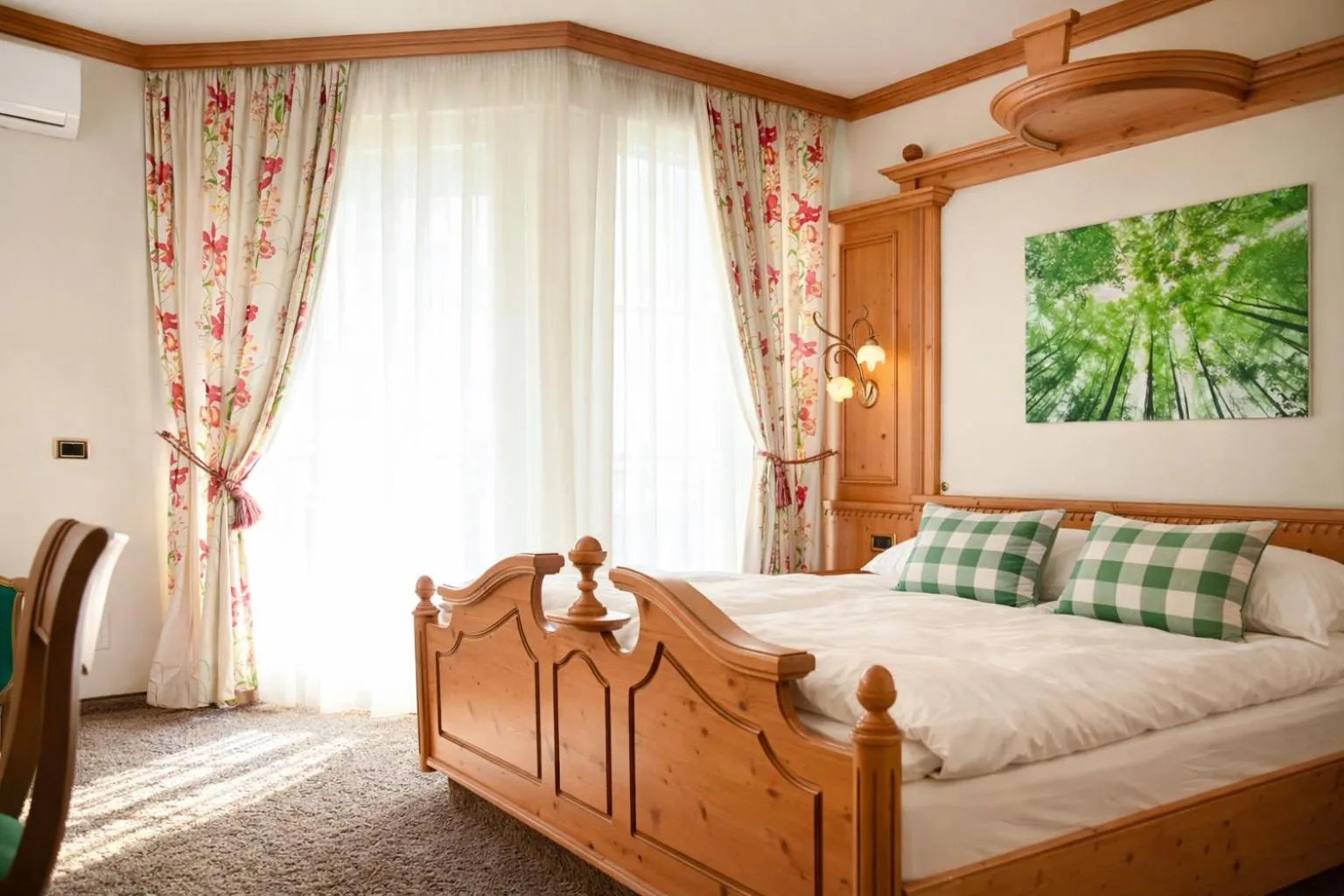 Bed in Hotel Comfort Erica Dolomiti Val d'Adige