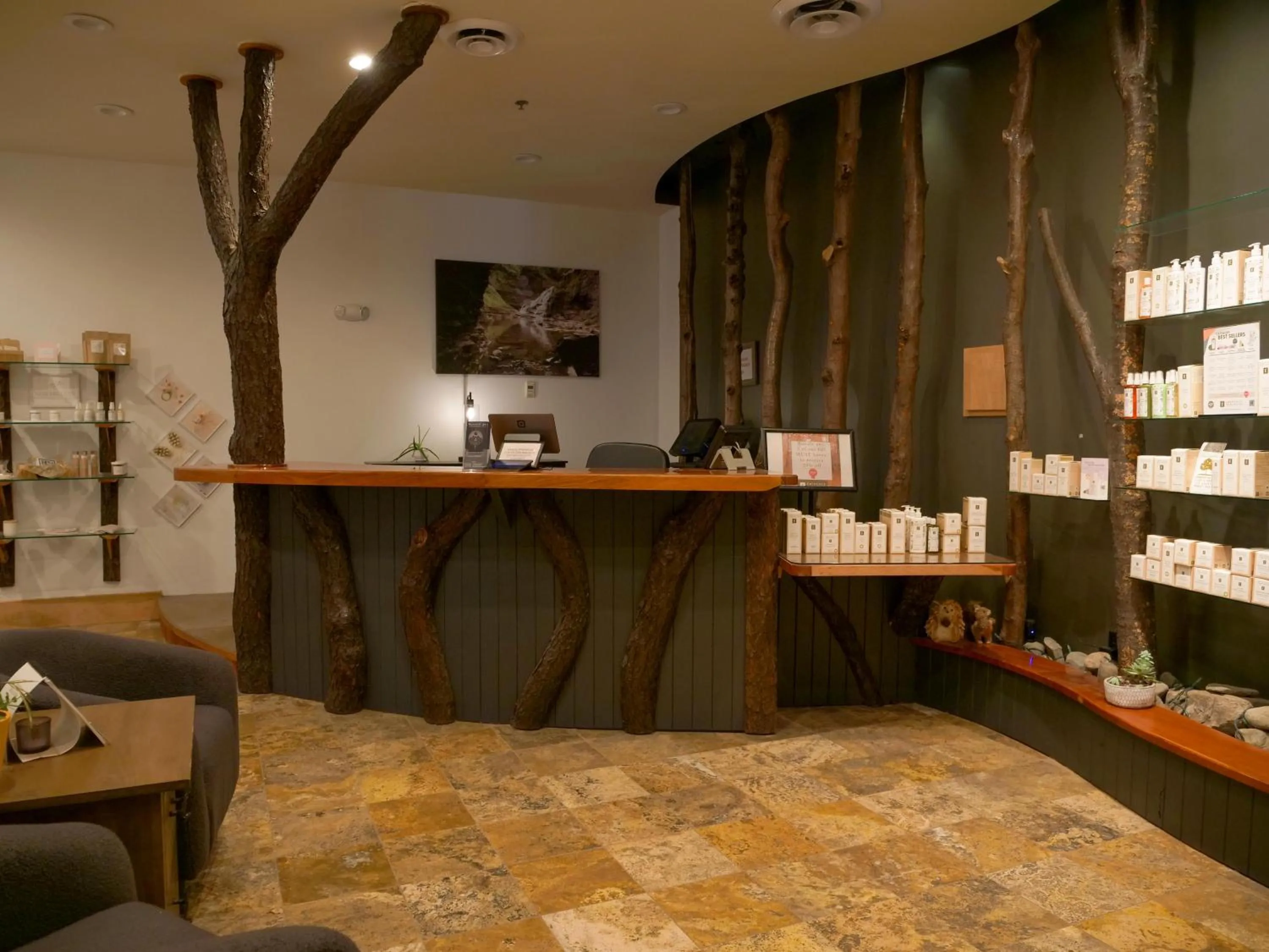 Spa and wellness centre/facilities in Hope Lake Lodge & Indoor Waterpark