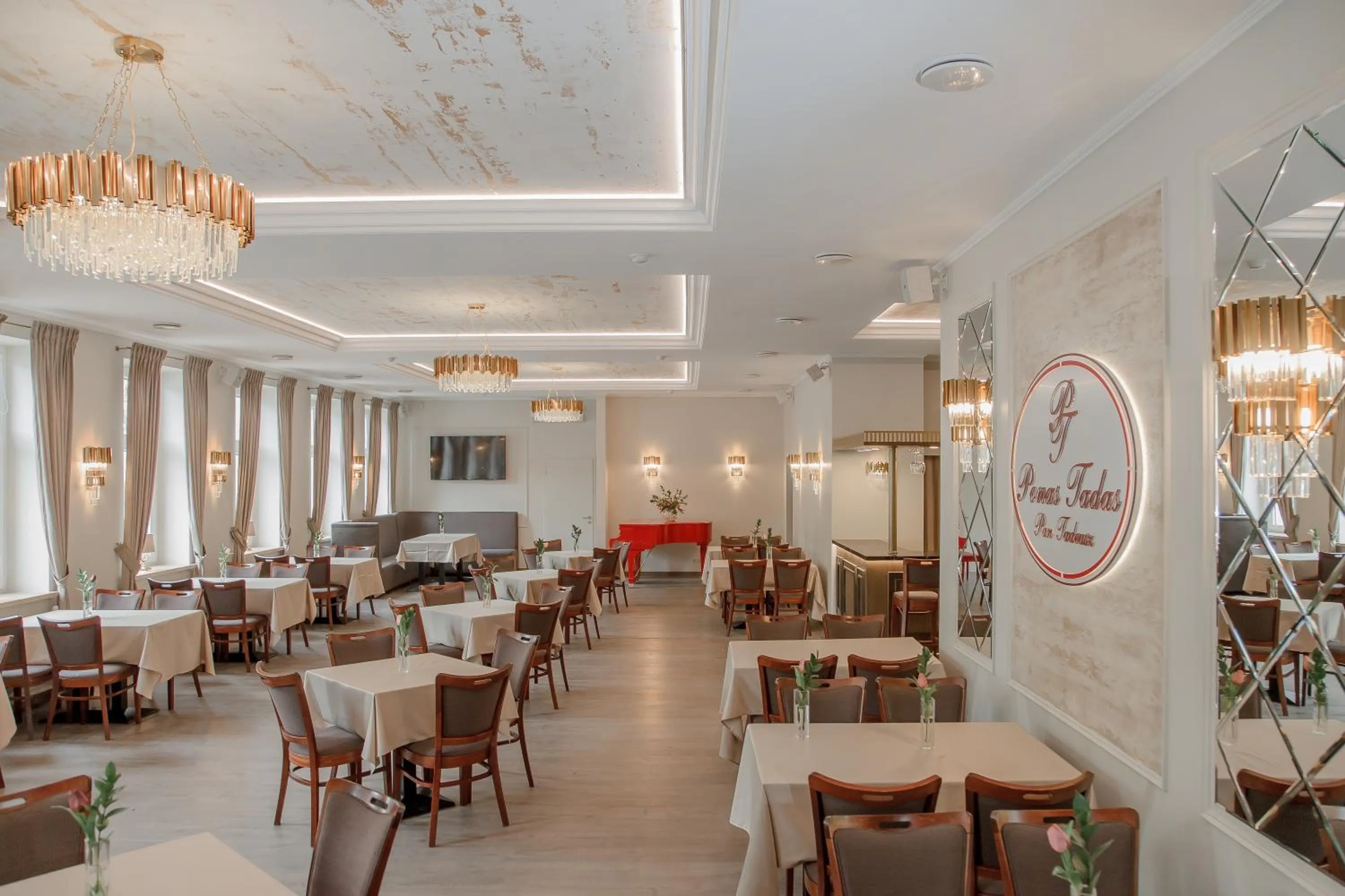 Restaurant/places to eat in Pan Tadeusz