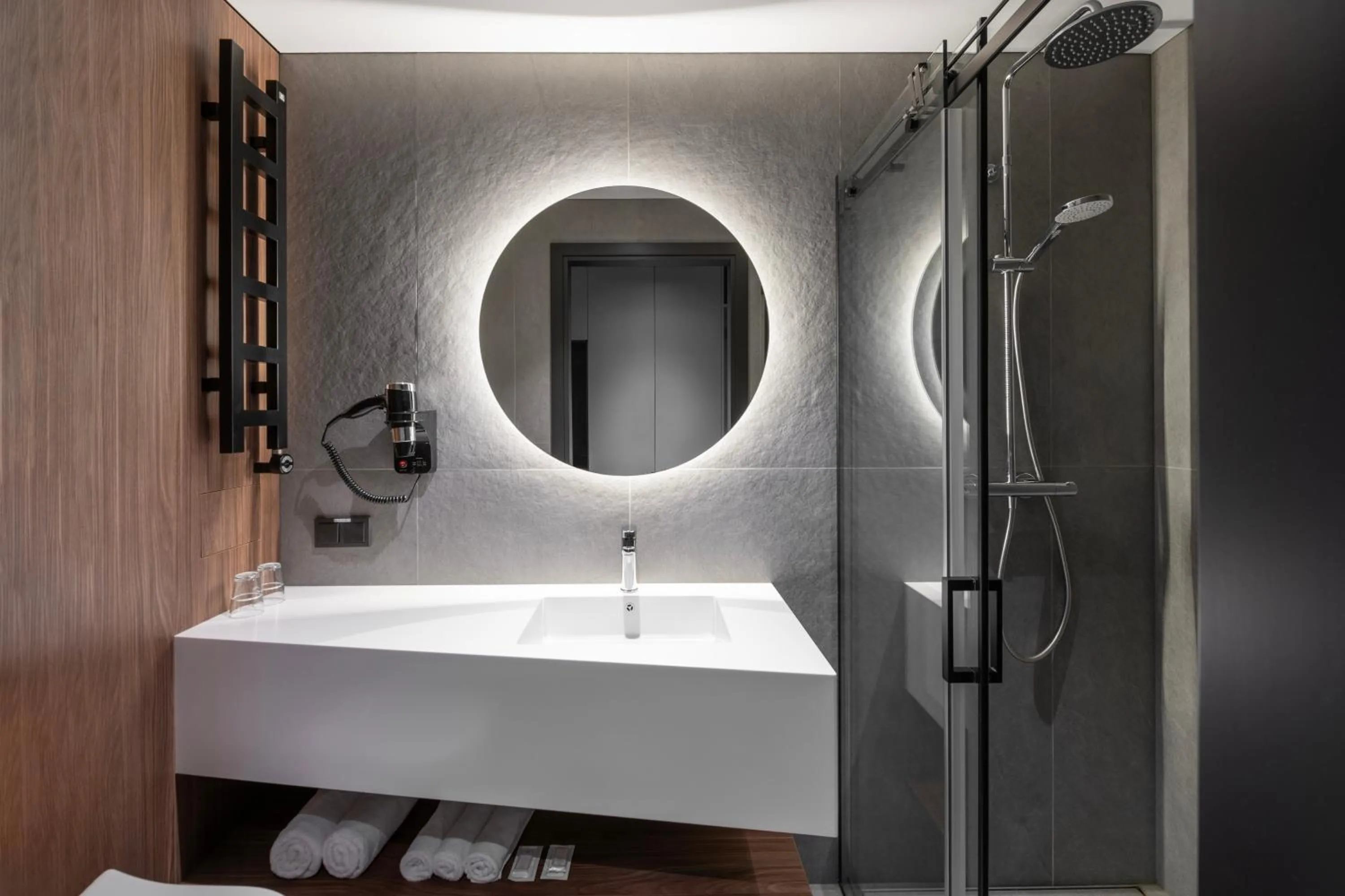 Shower in Pan Tadeusz