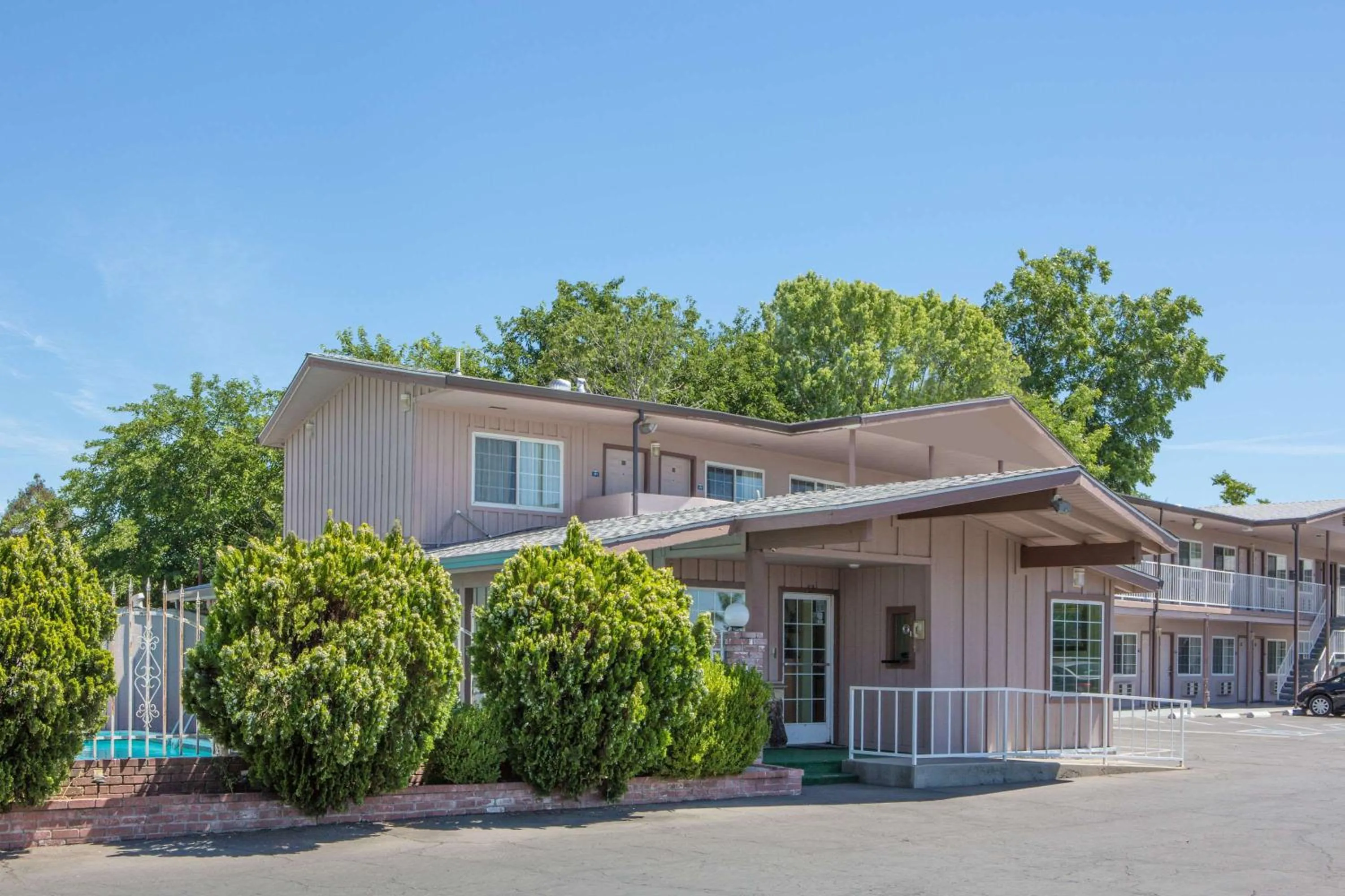 Property building in Days Inn by Wyndham Oroville