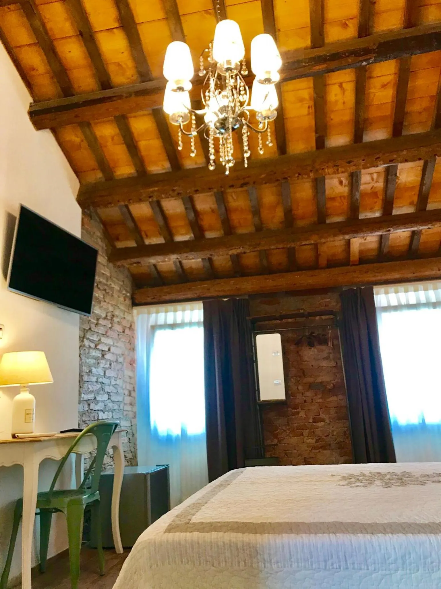 Bed in Barbara’s rooms