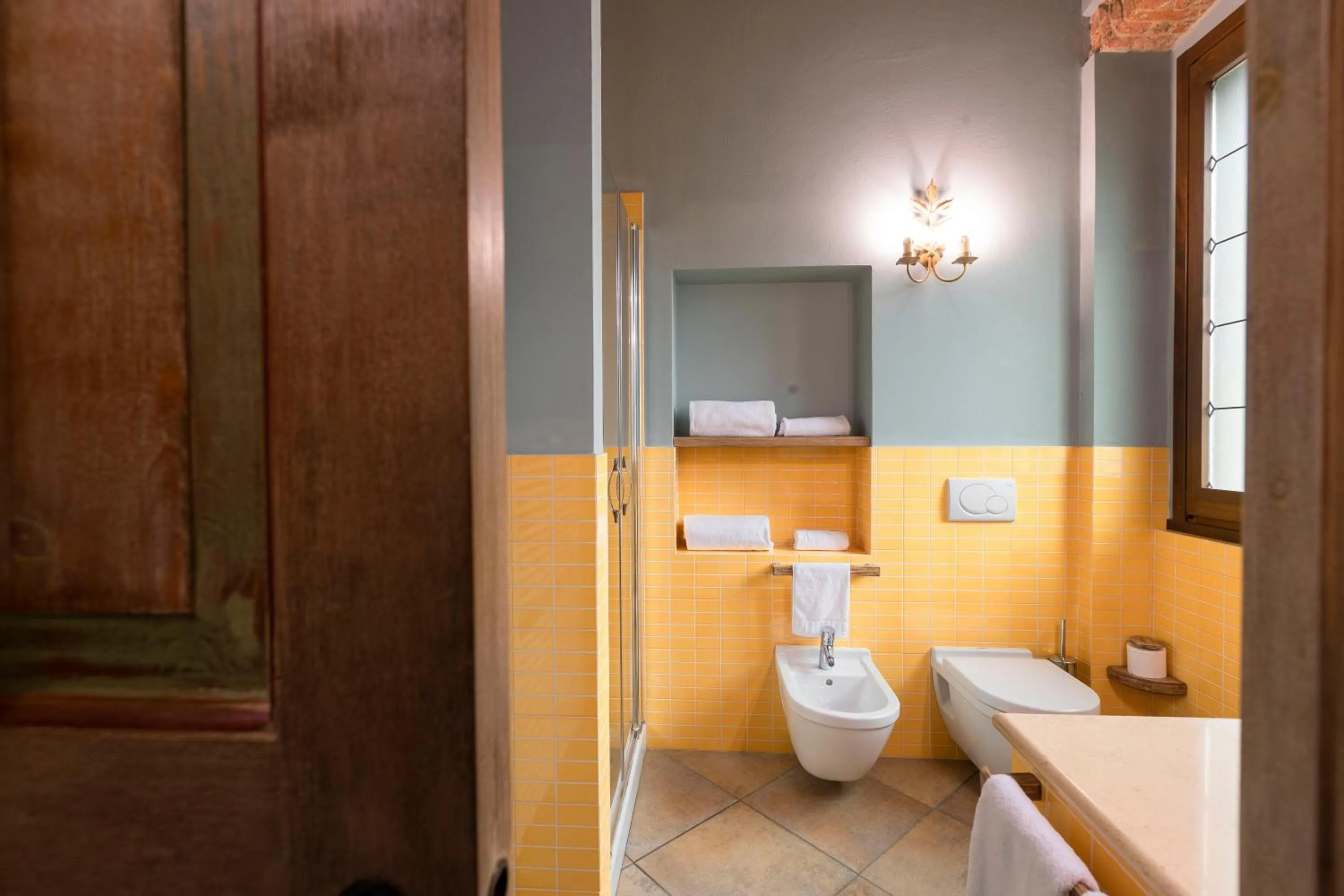 Shower in Corte Del Passone