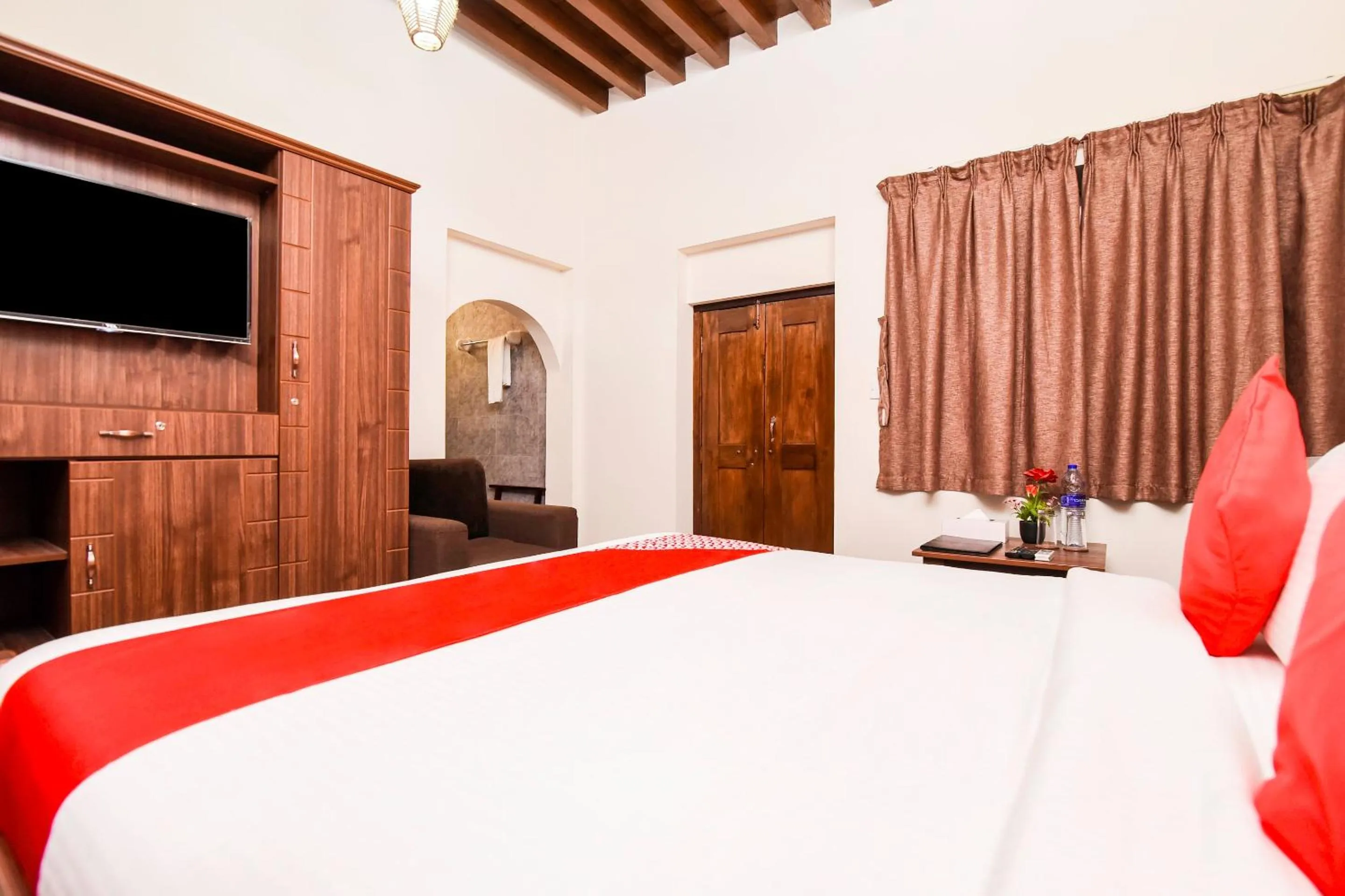 Bedroom, Bed in Capital O160 Lumbini Dream Garden Guest House LLC