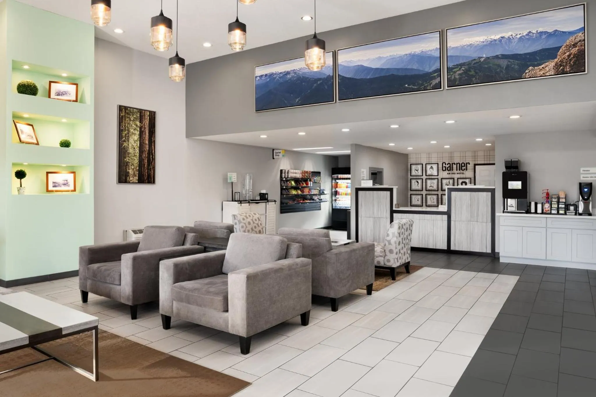 Property building in Red Lion Inn & Suites Auburn/Seattle