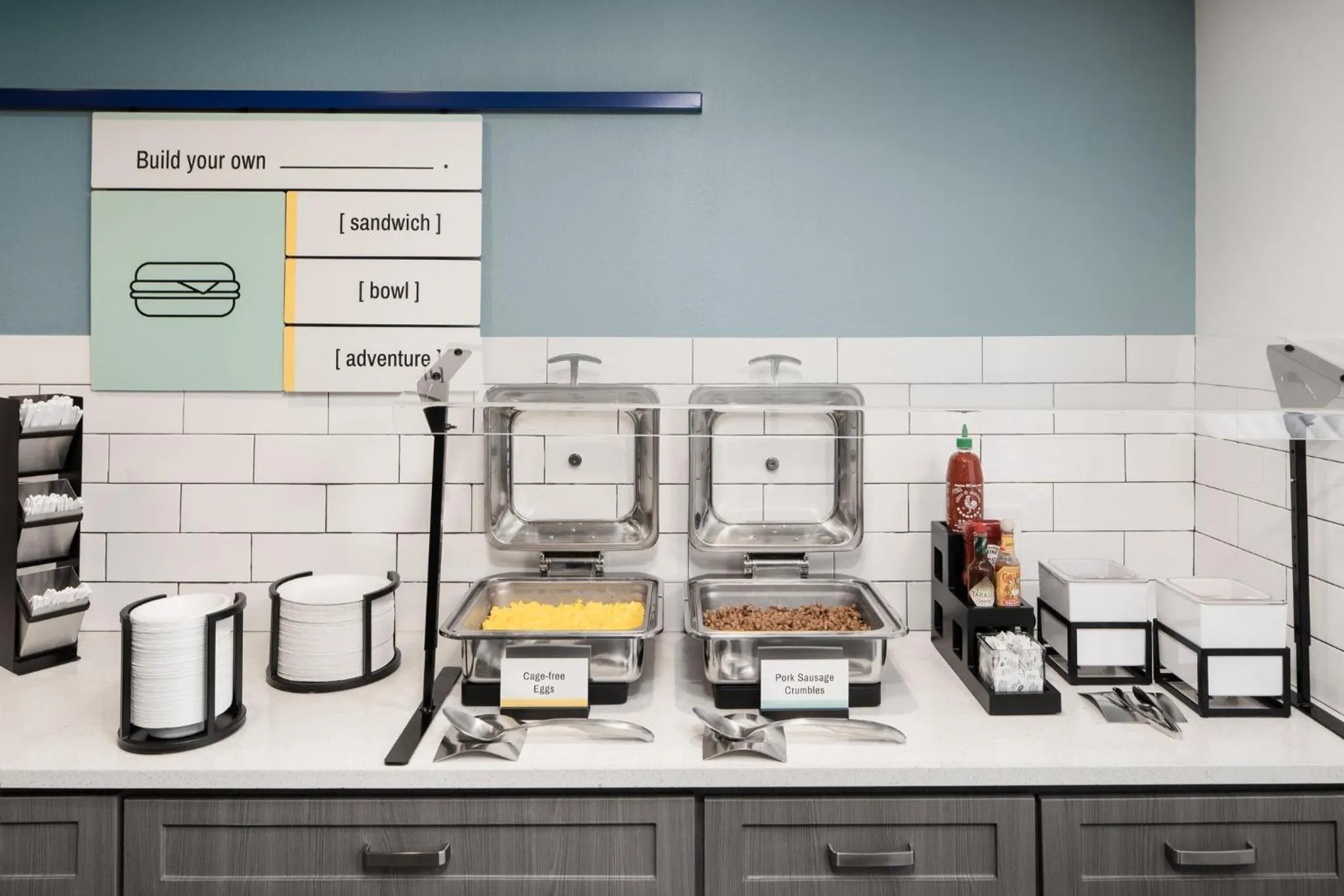 Breakfast in Red Lion Inn & Suites Auburn/Seattle