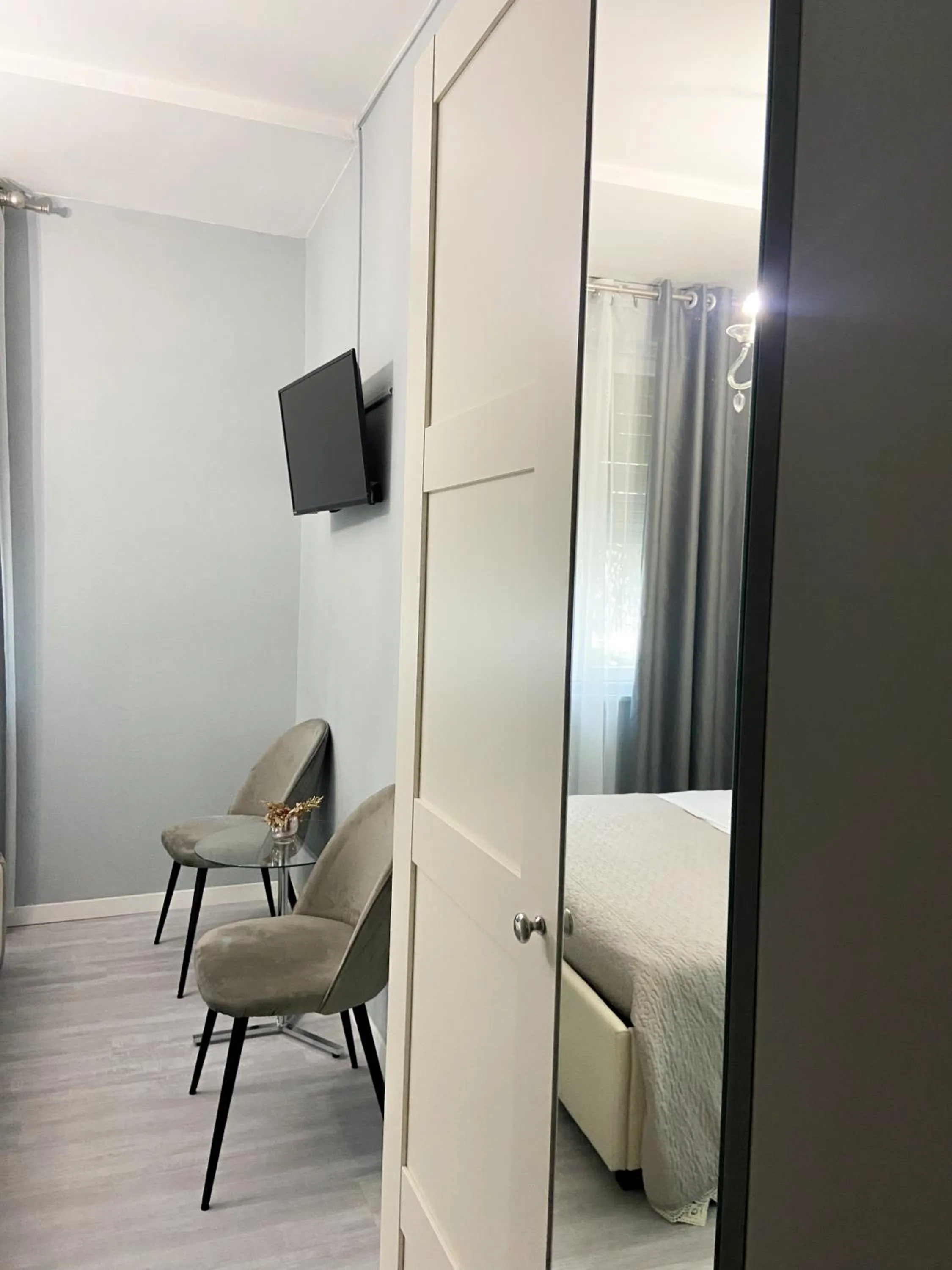 Bed in Casa Rosmini rooms, Dolomia best home