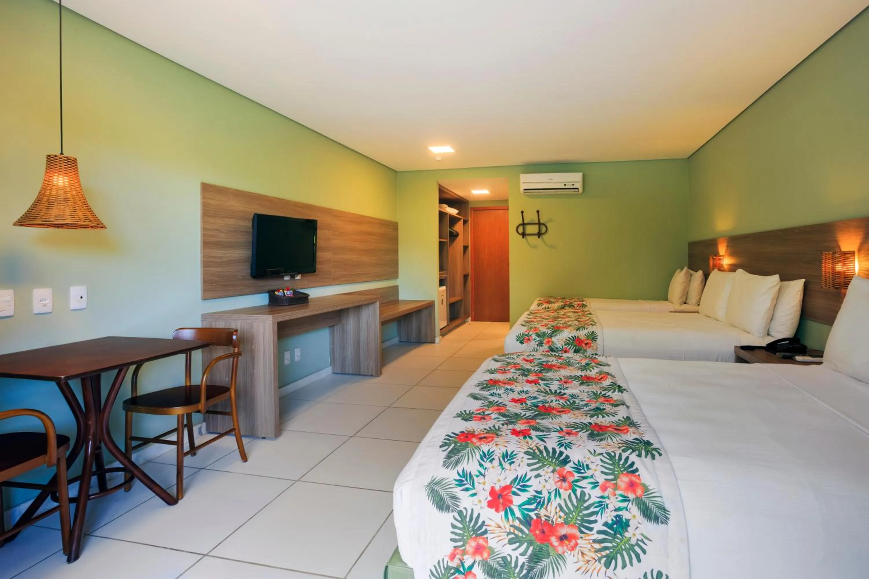 TV and multimedia, Bed in Vivá Porto de Galinhas Resort