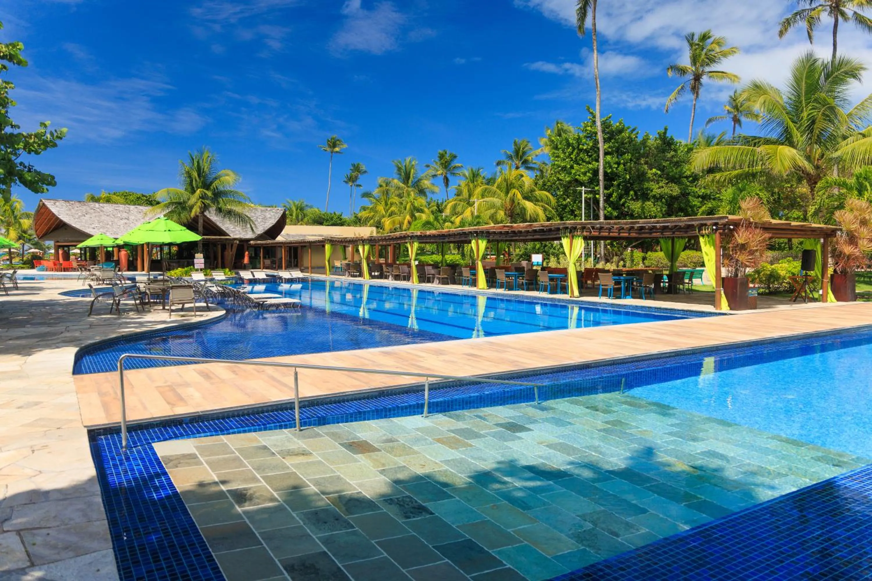 Pool view in Vivá Porto de Galinhas Resort