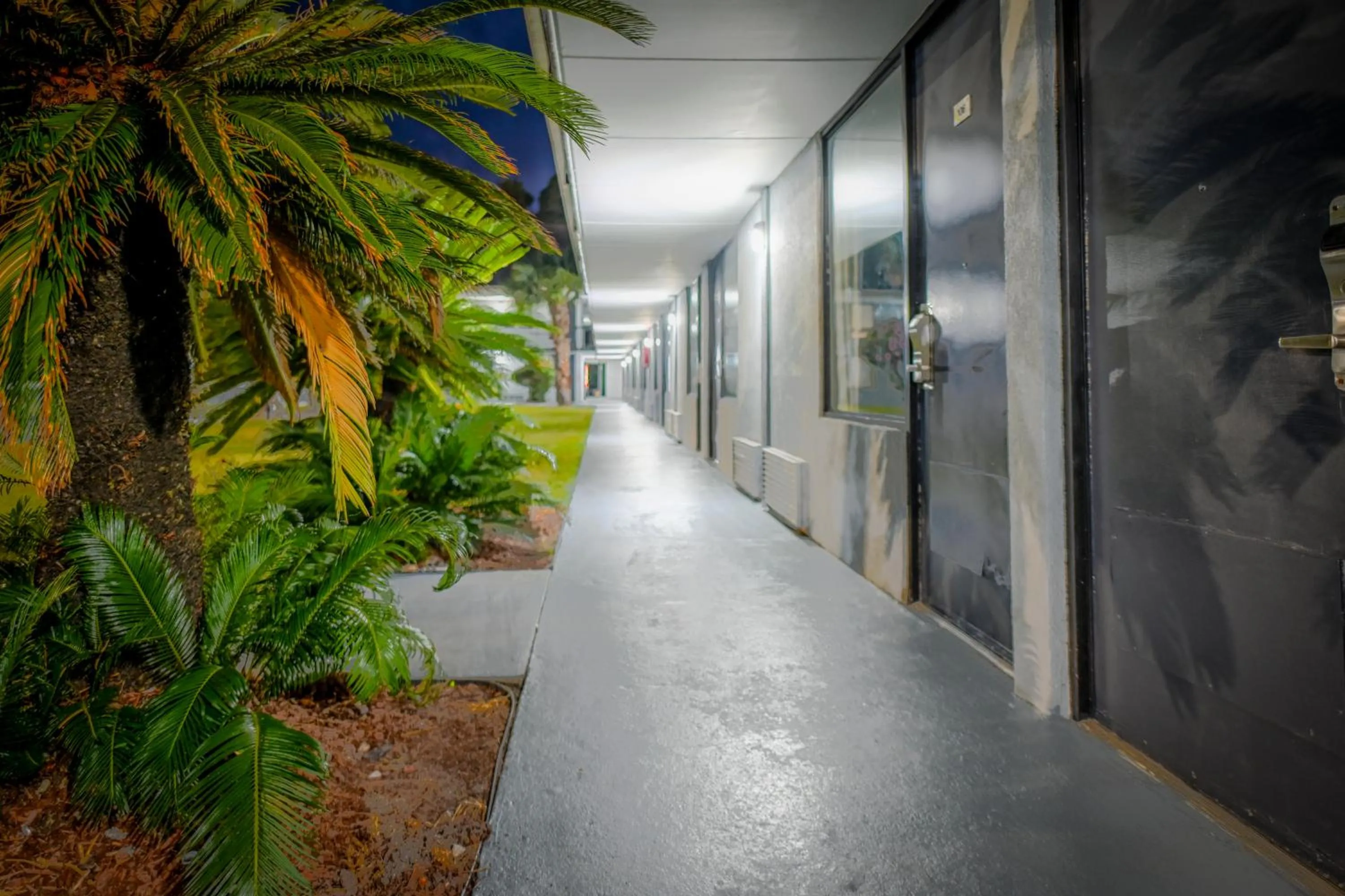 Super 8 by Wyndham Hardeeville - Savannah North