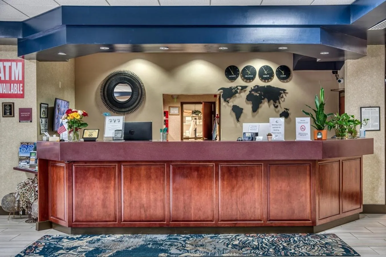 Lobby or reception in Evergreen Inn & Suites