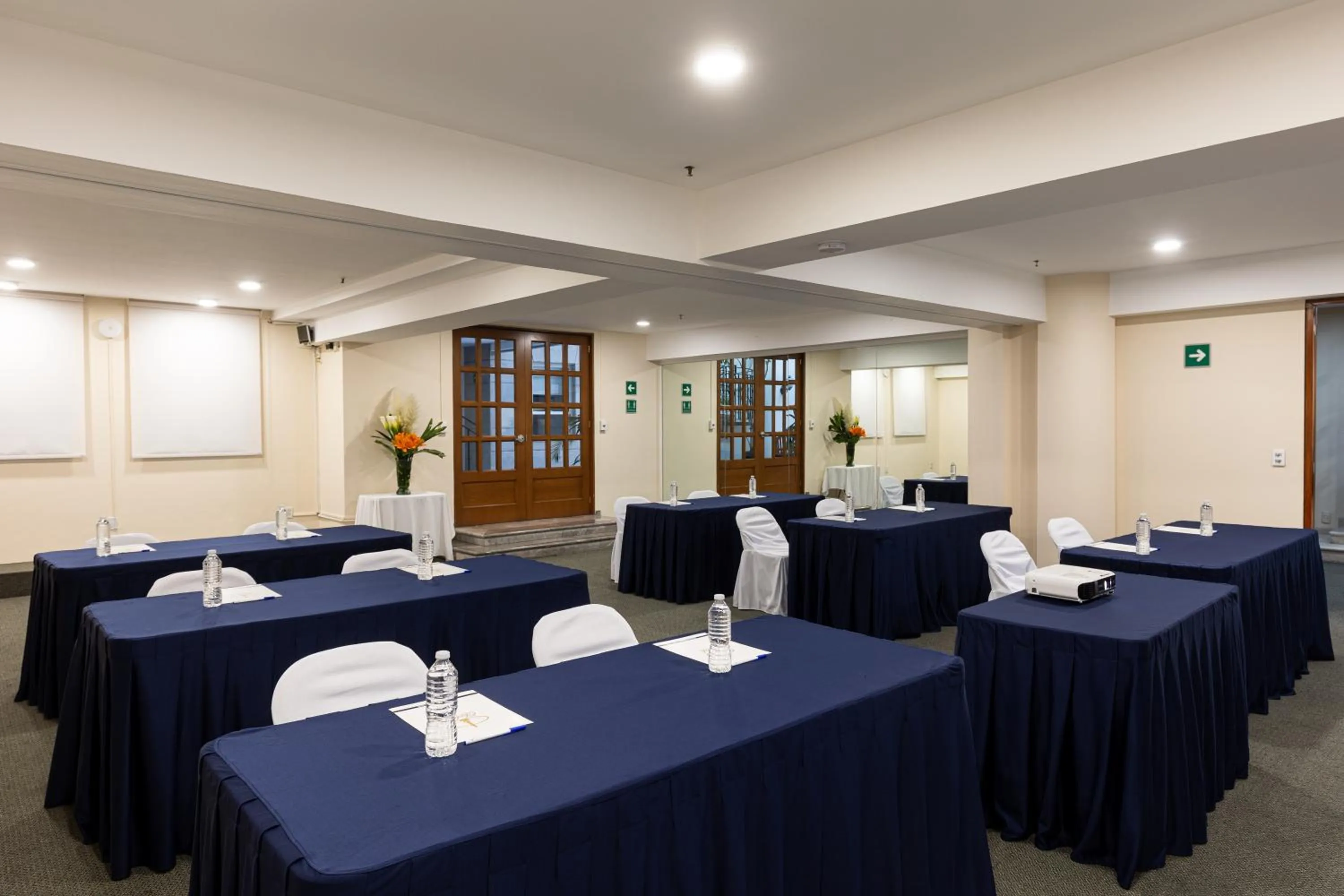 Meeting/conference room in Suites Obelisk