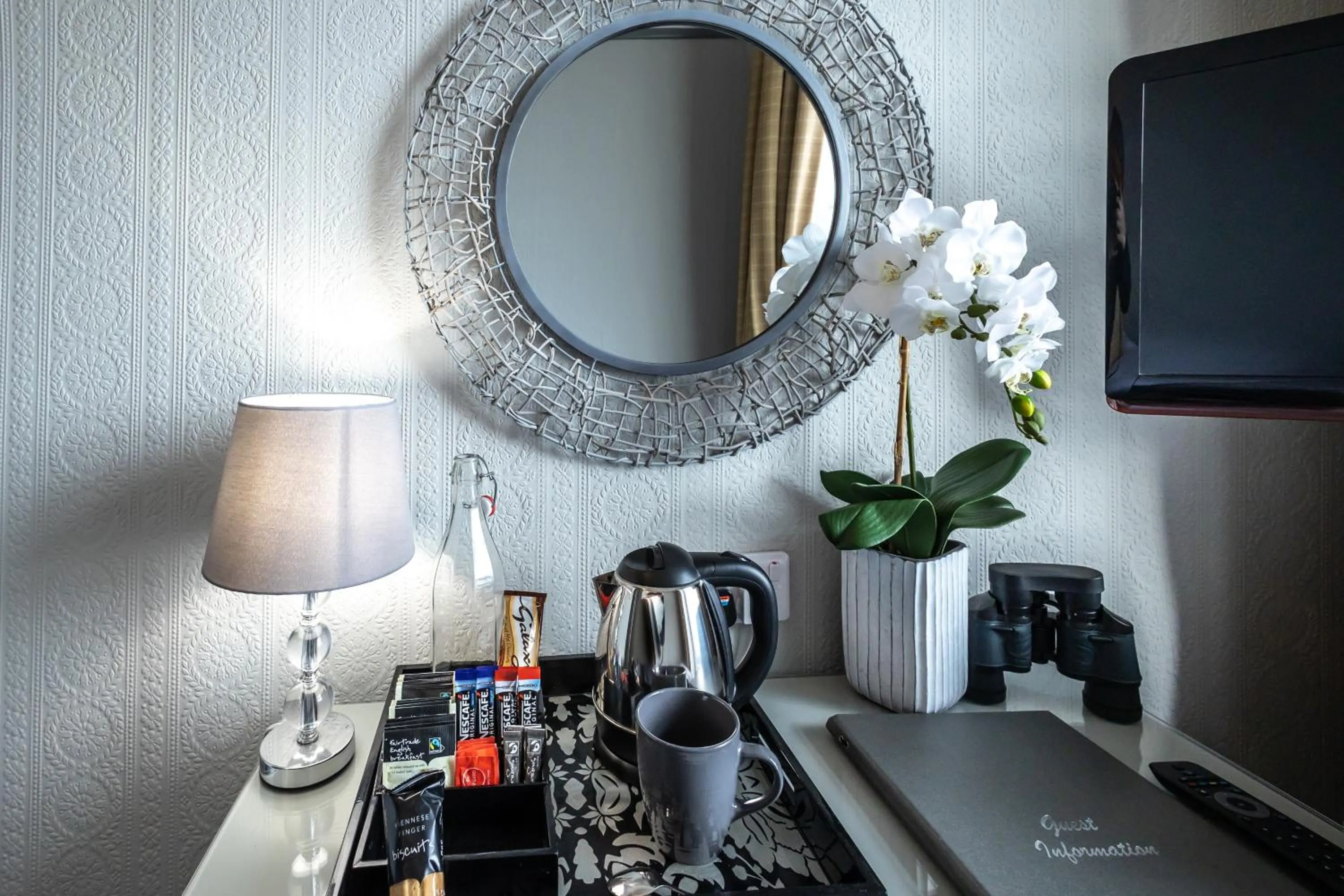 Bedroom in Gloucester House