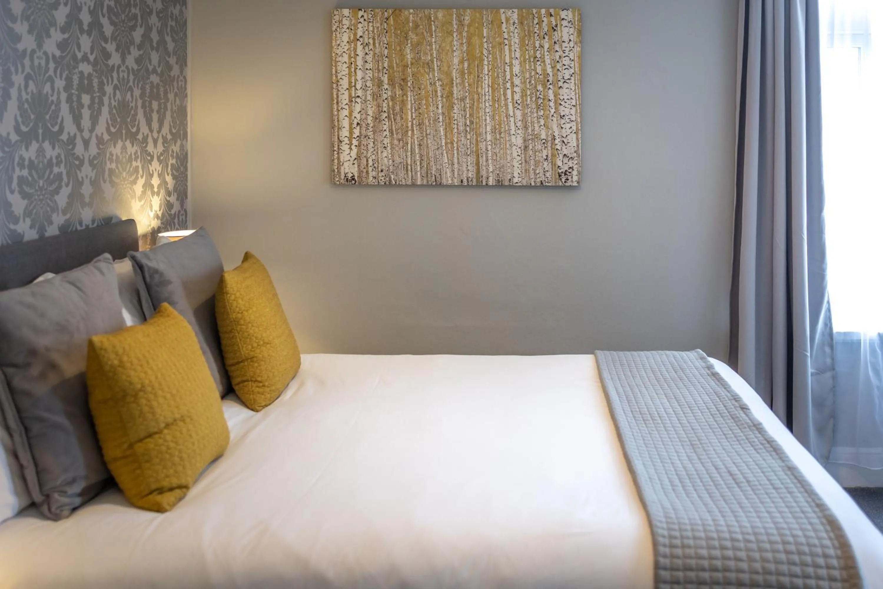 Bedroom, Bed in Gloucester House