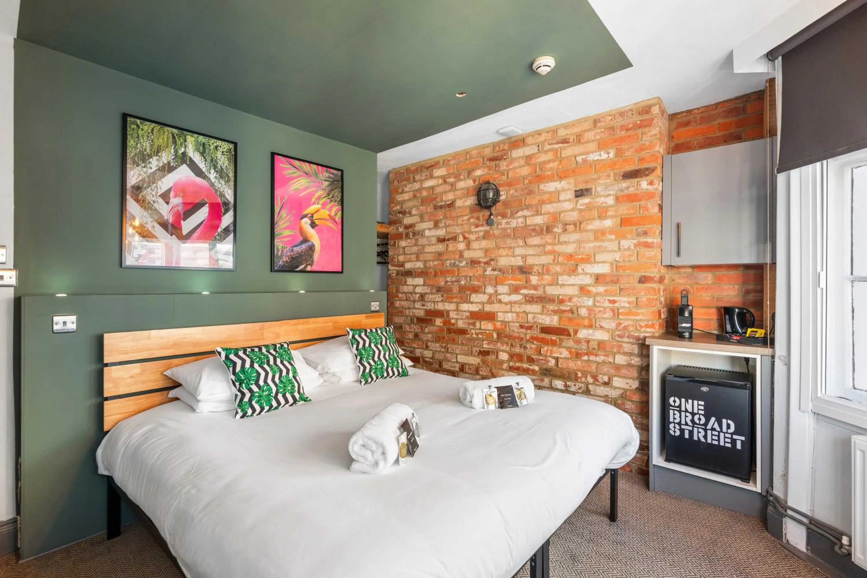 Bed in One Broad Street