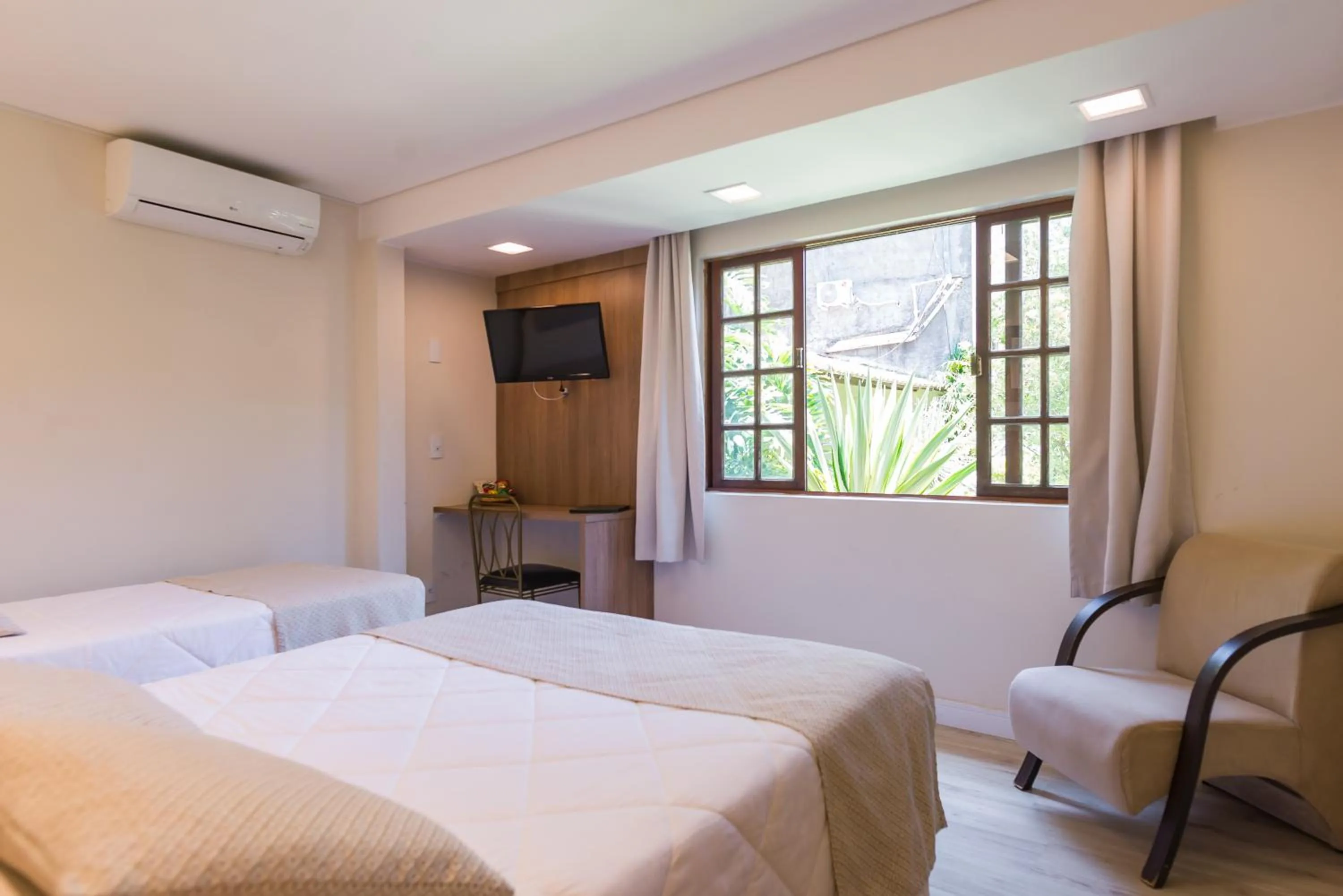 Bed in Hotel Serra Everest