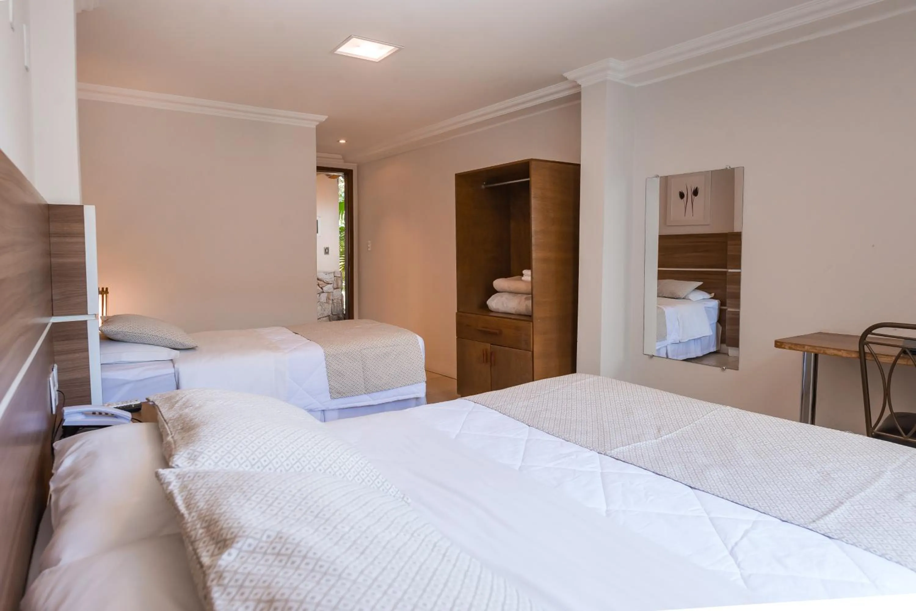 Bed in Hotel Serra Everest