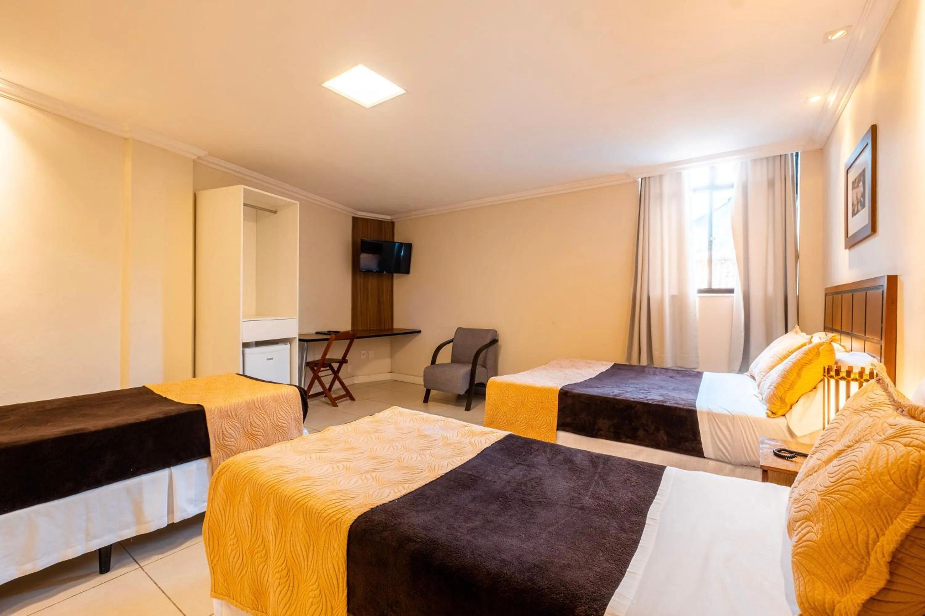 Bed in Hotel Serra Everest