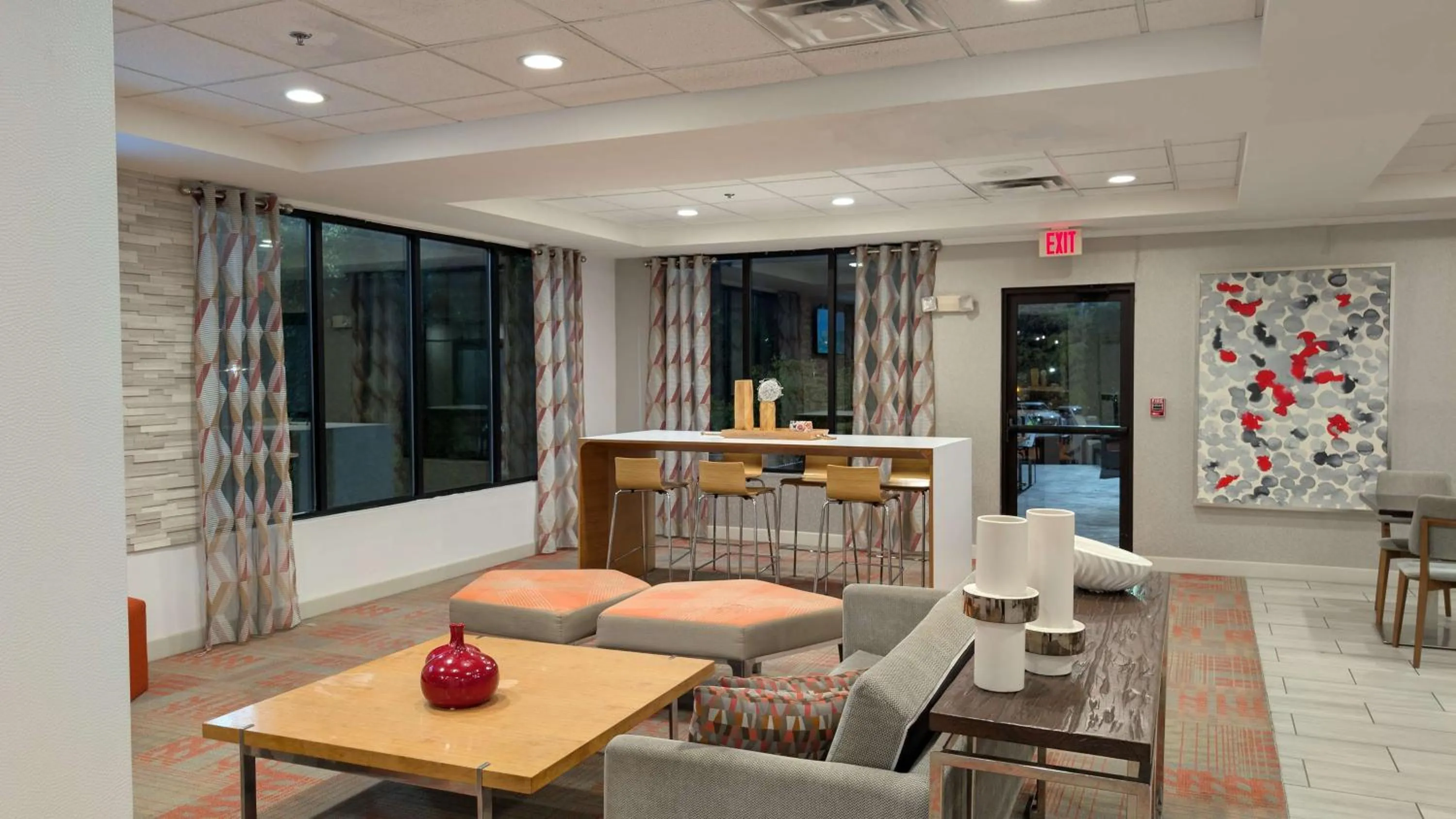 Lobby or reception in Sonesta Essential Columbus