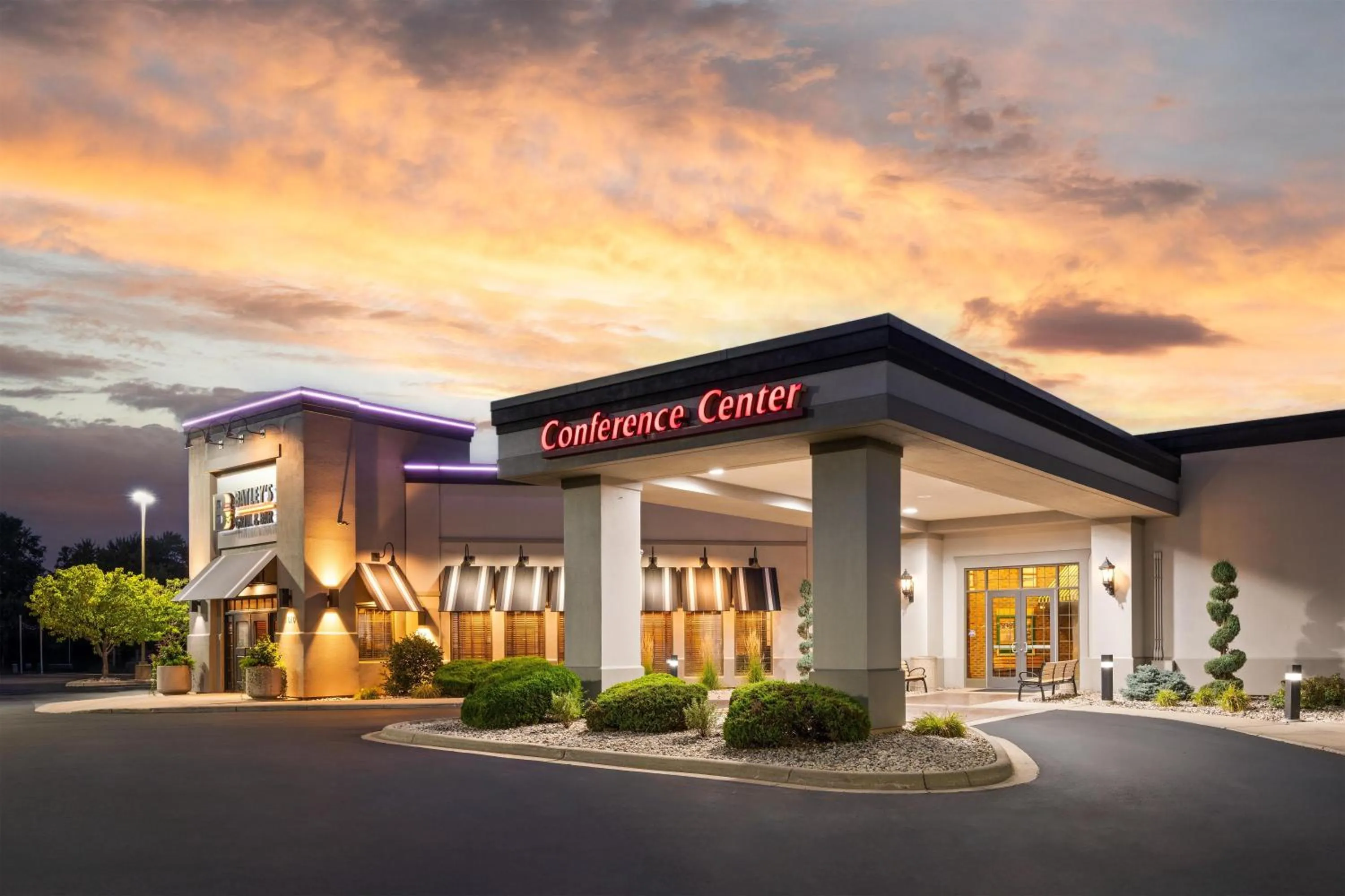 Property building in Best Western Premier Bridgewood Hotel Resort