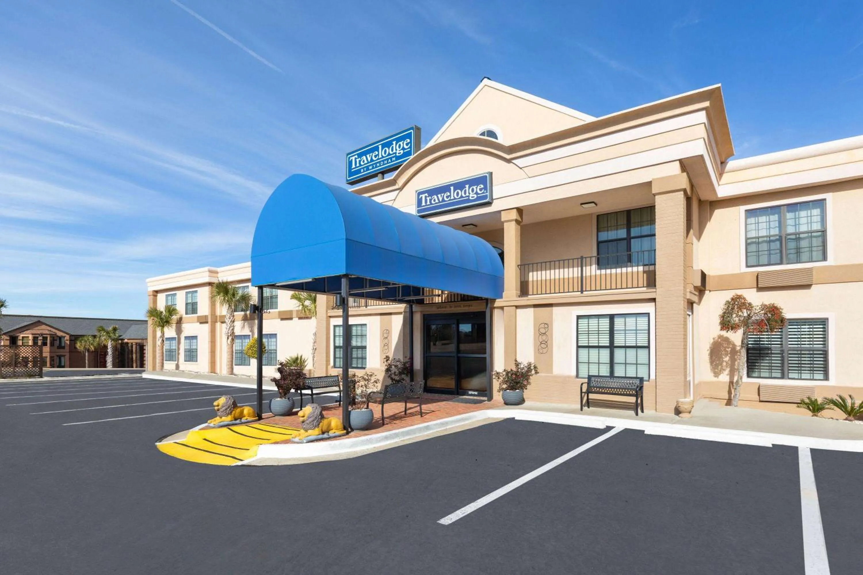 Property building in Travelodge by Wyndham Perry National Fairgrounds Area I-75