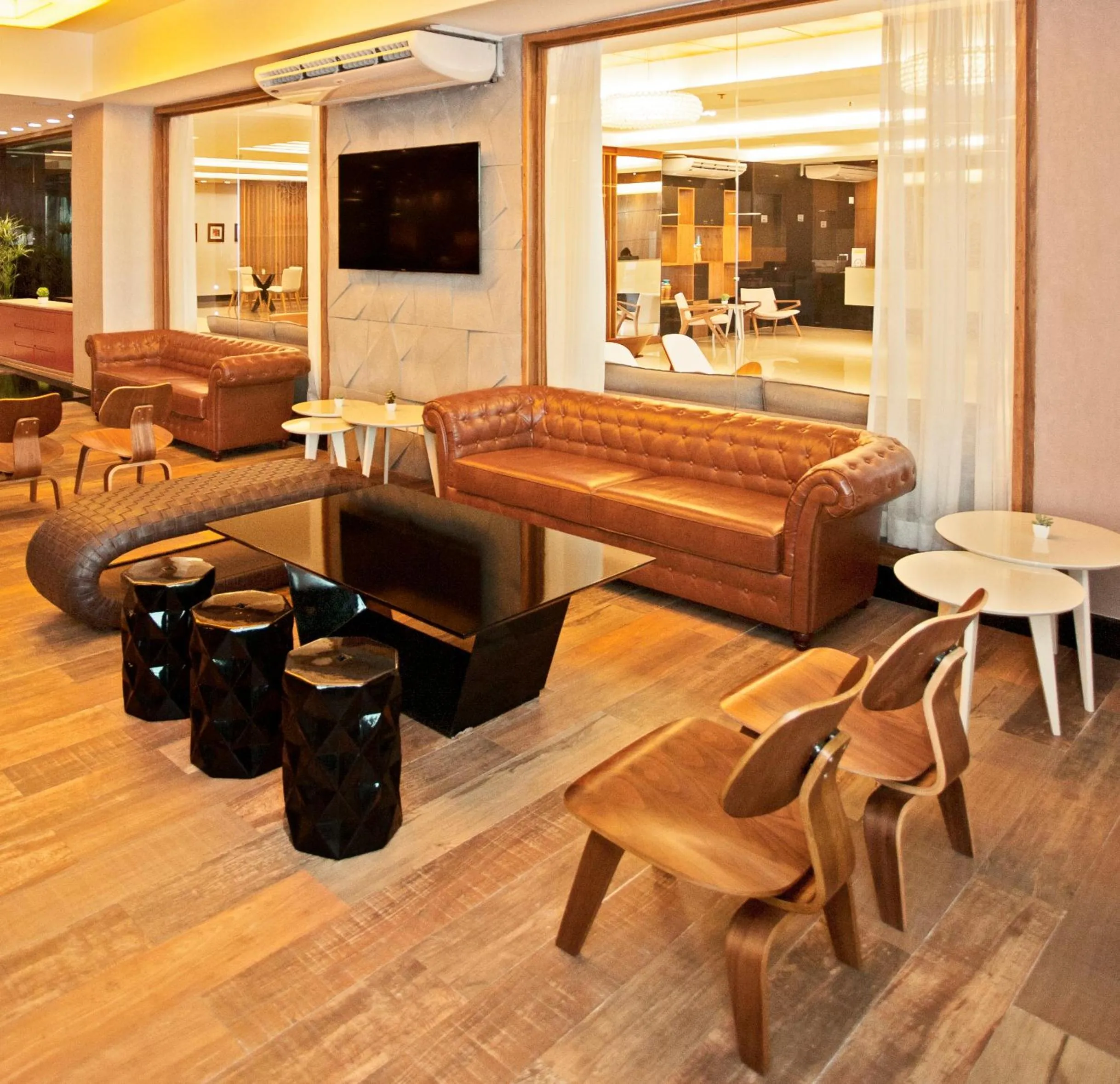 Restaurant/places to eat in Paradiso Macae Hotel