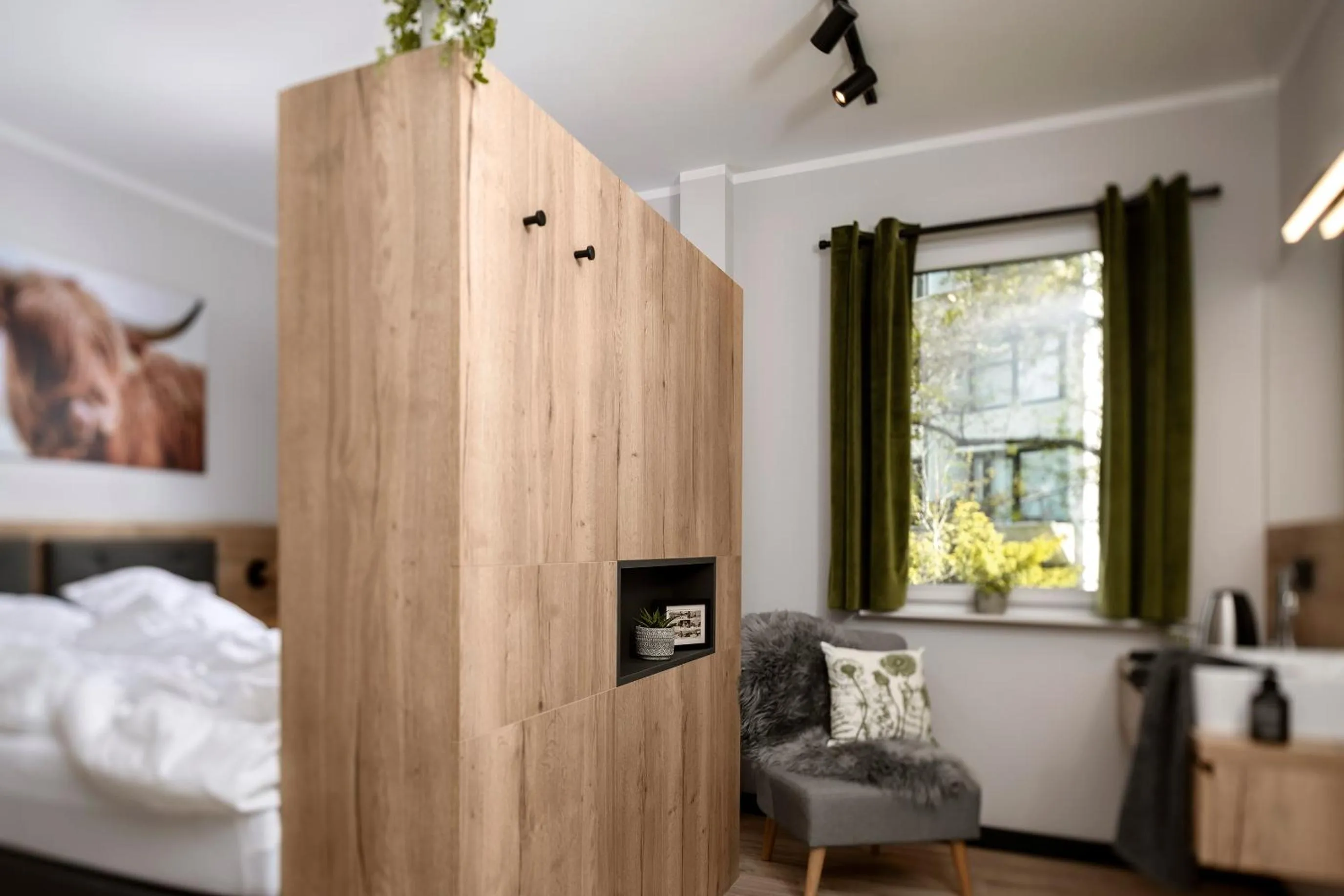 Photo of the whole room, Bed in Berg und Tal Hotel & Apartments