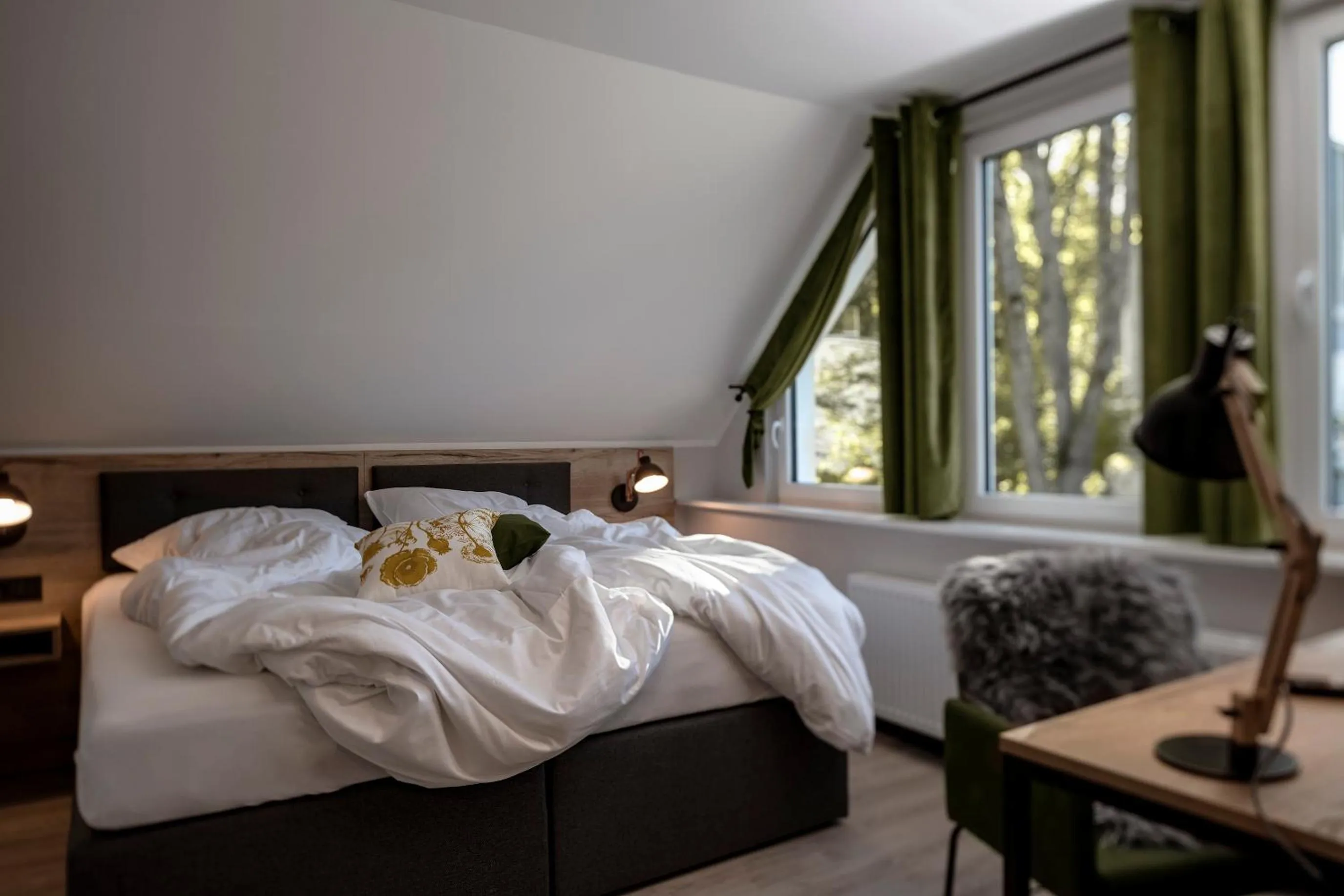 Photo of the whole room, Bed in Berg und Tal Hotel & Apartments