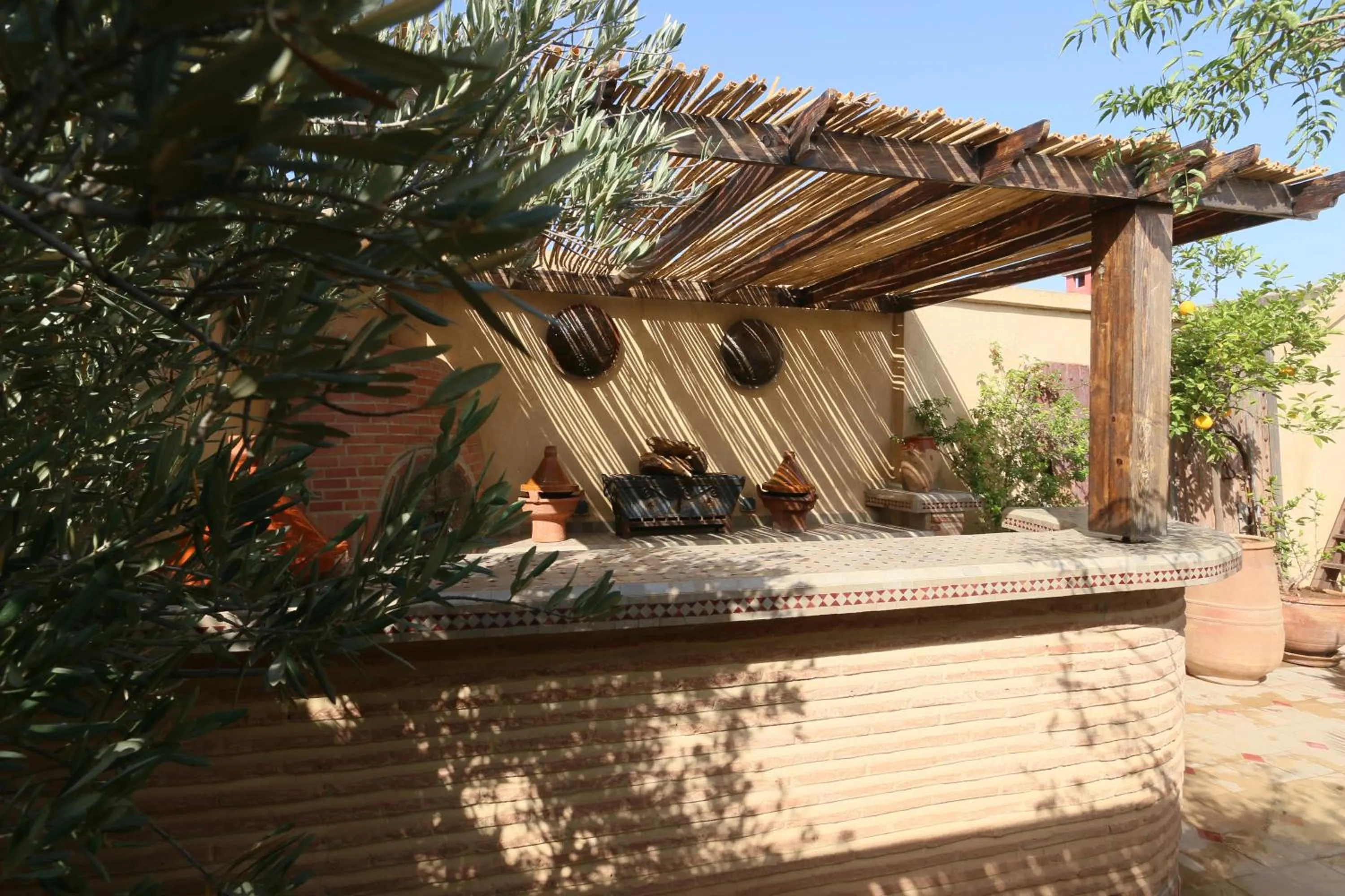 BBQ facilities in Riad L'Emir