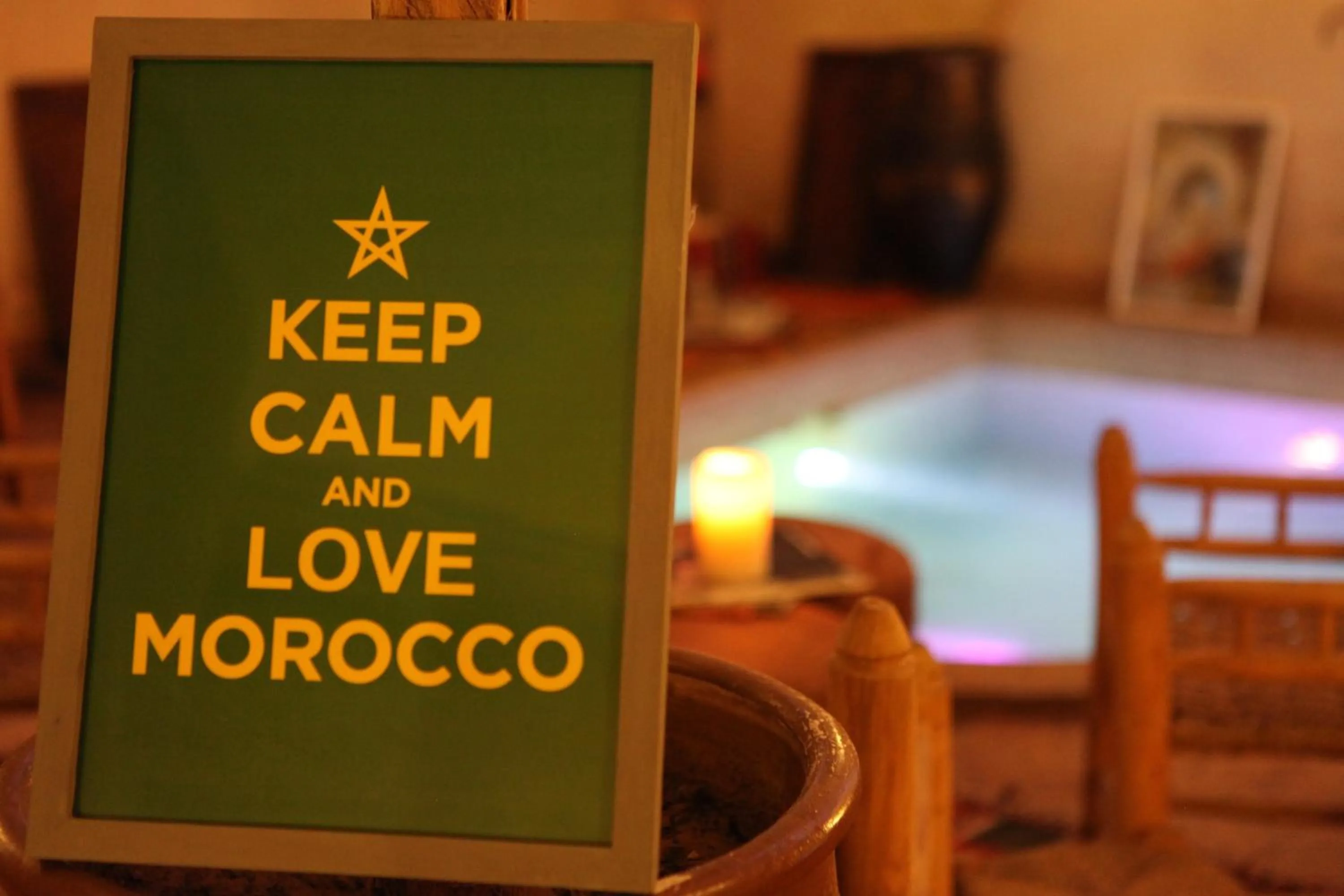 Logo/Certificate/Sign in Riad L'Emir