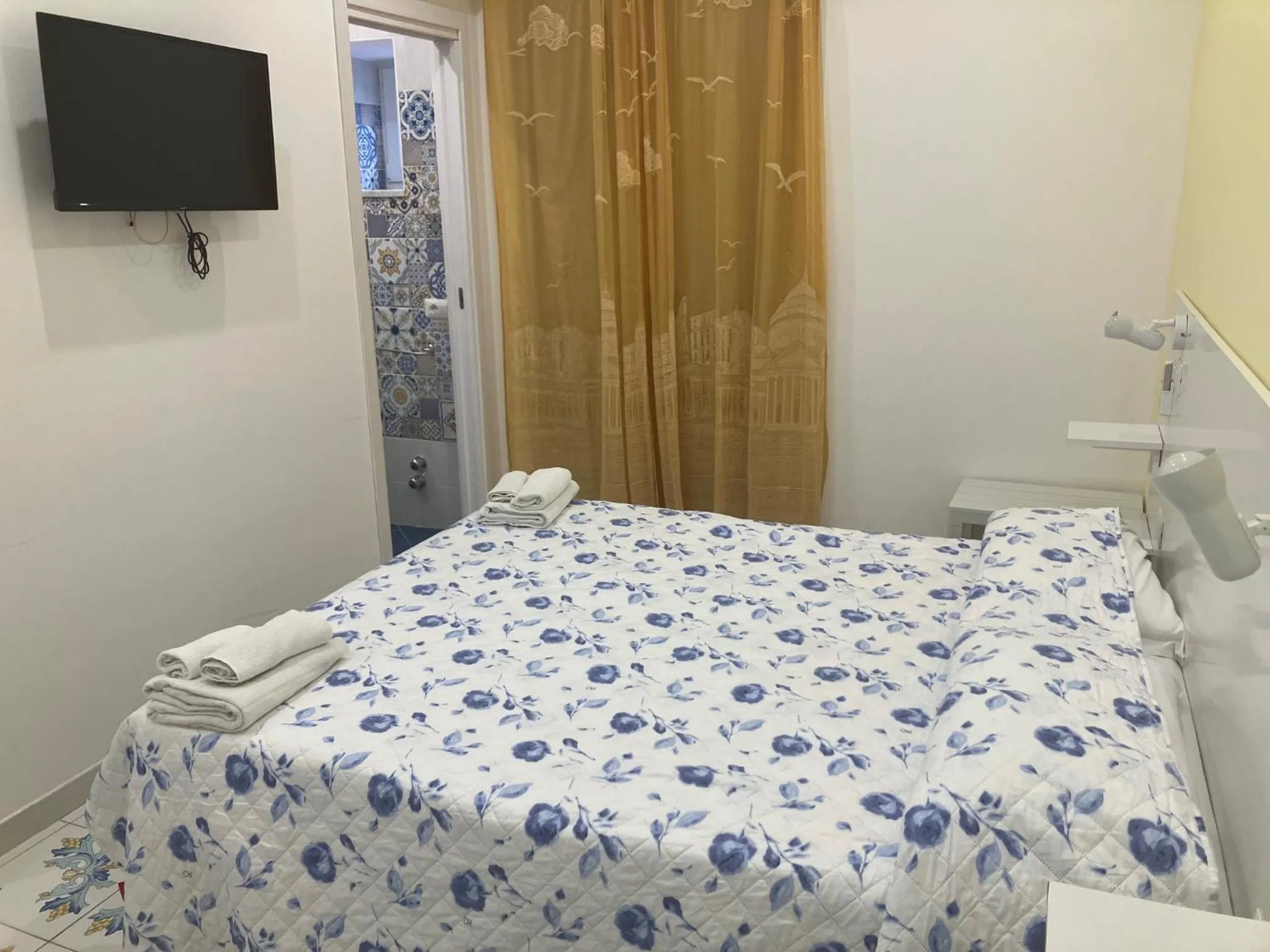 Bedroom, Bed in Albergo Oasi