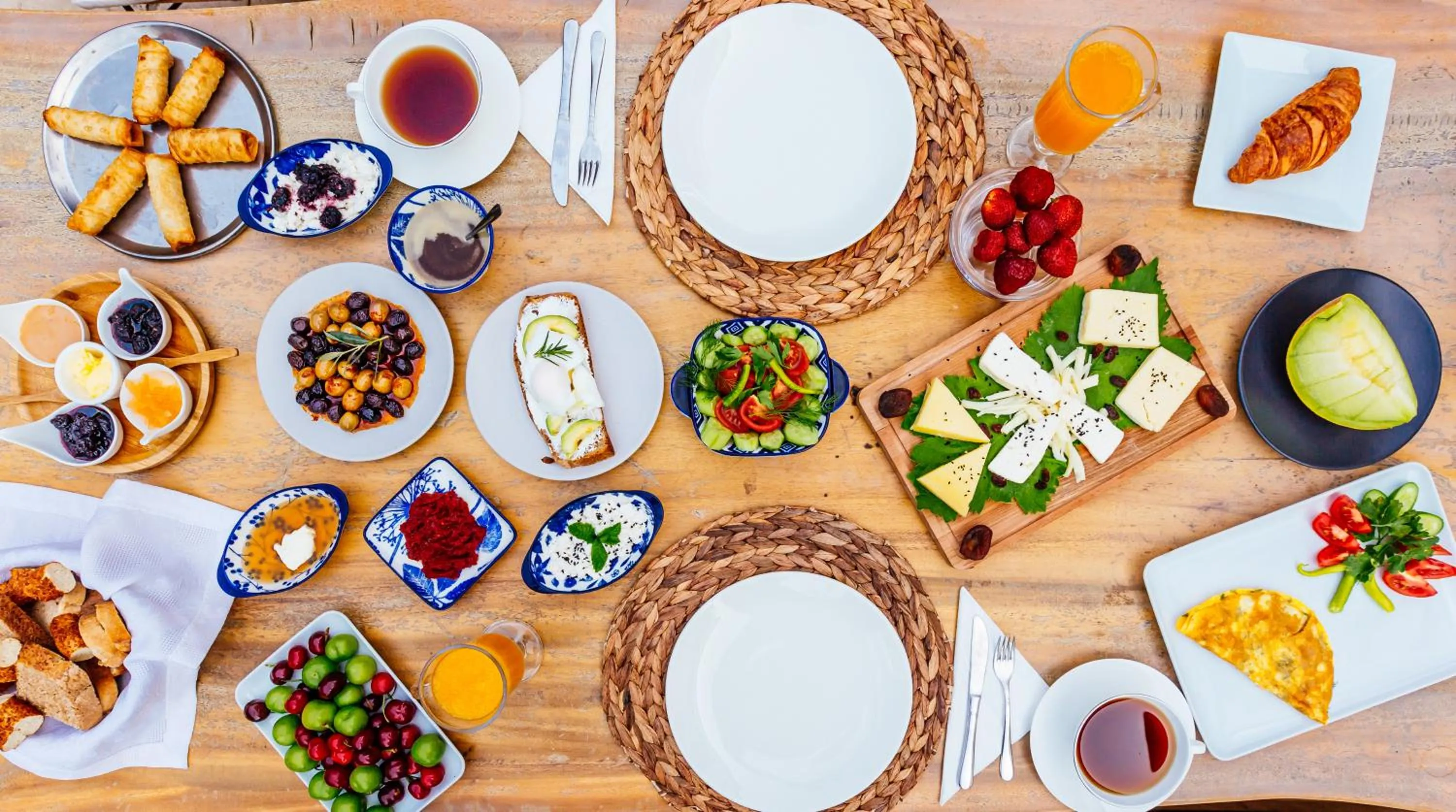 Food in Alachi Hotel