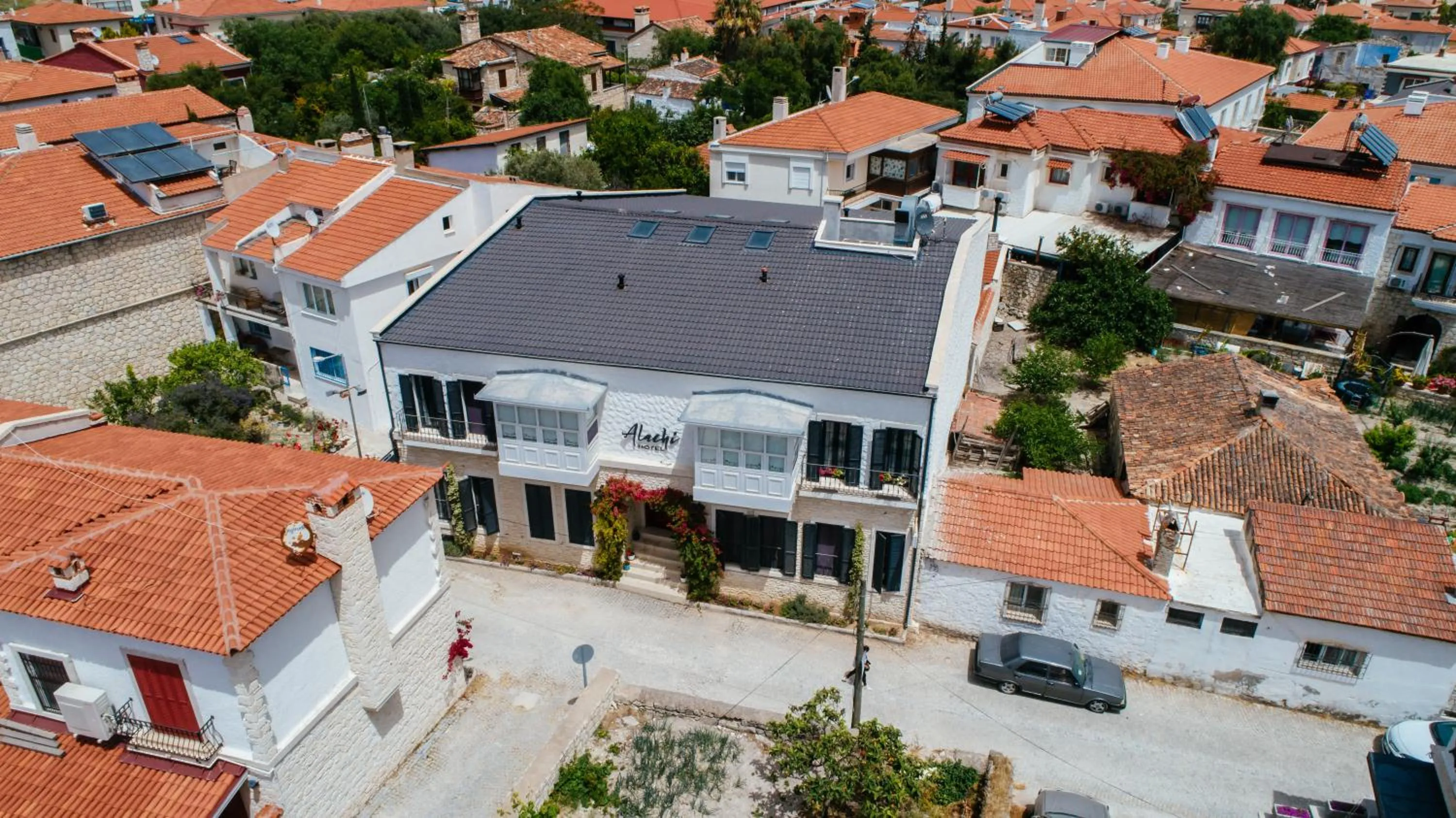 Neighbourhood in Alachi Hotel