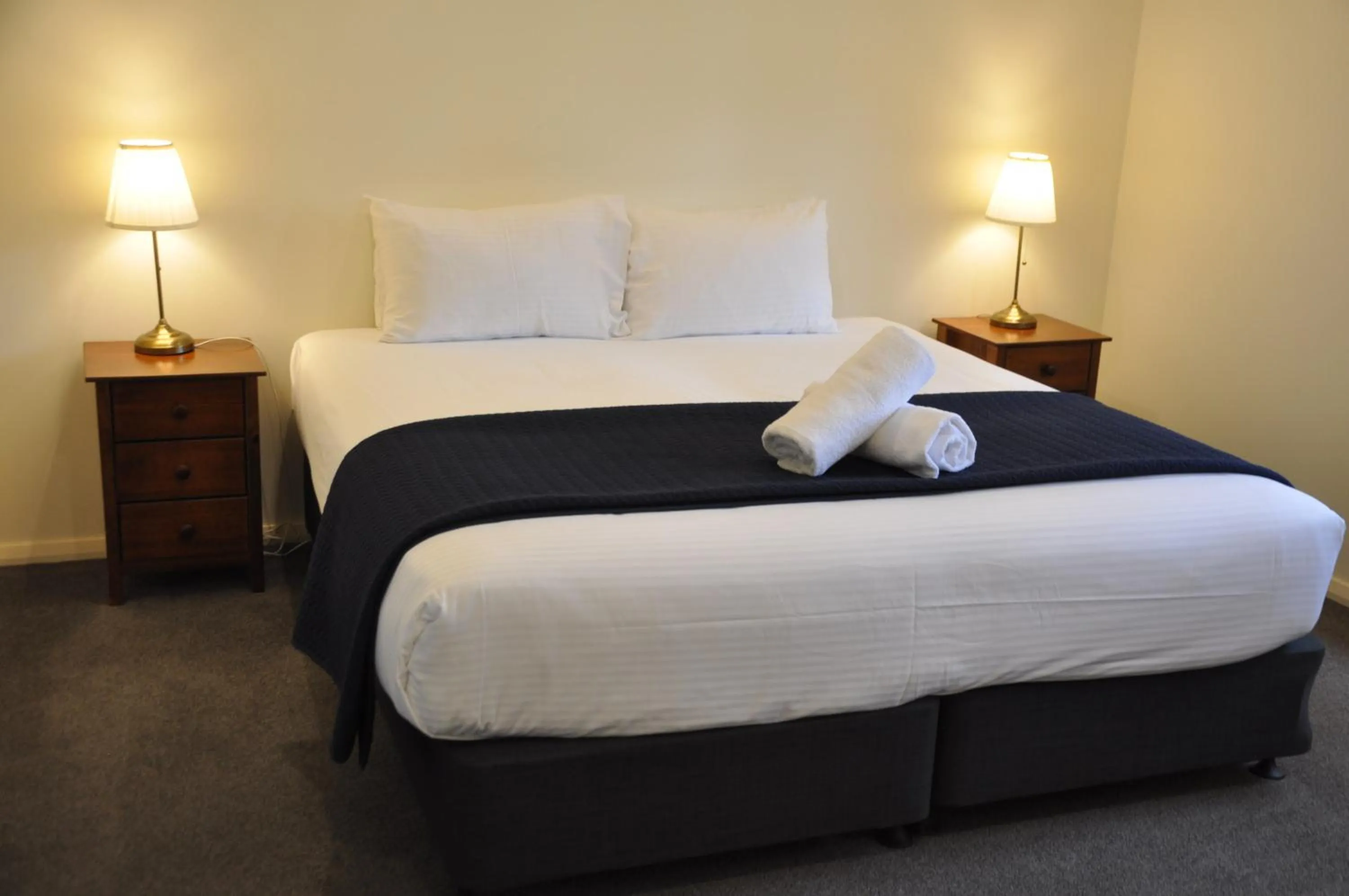 Bed in Pokolbin Village Estate