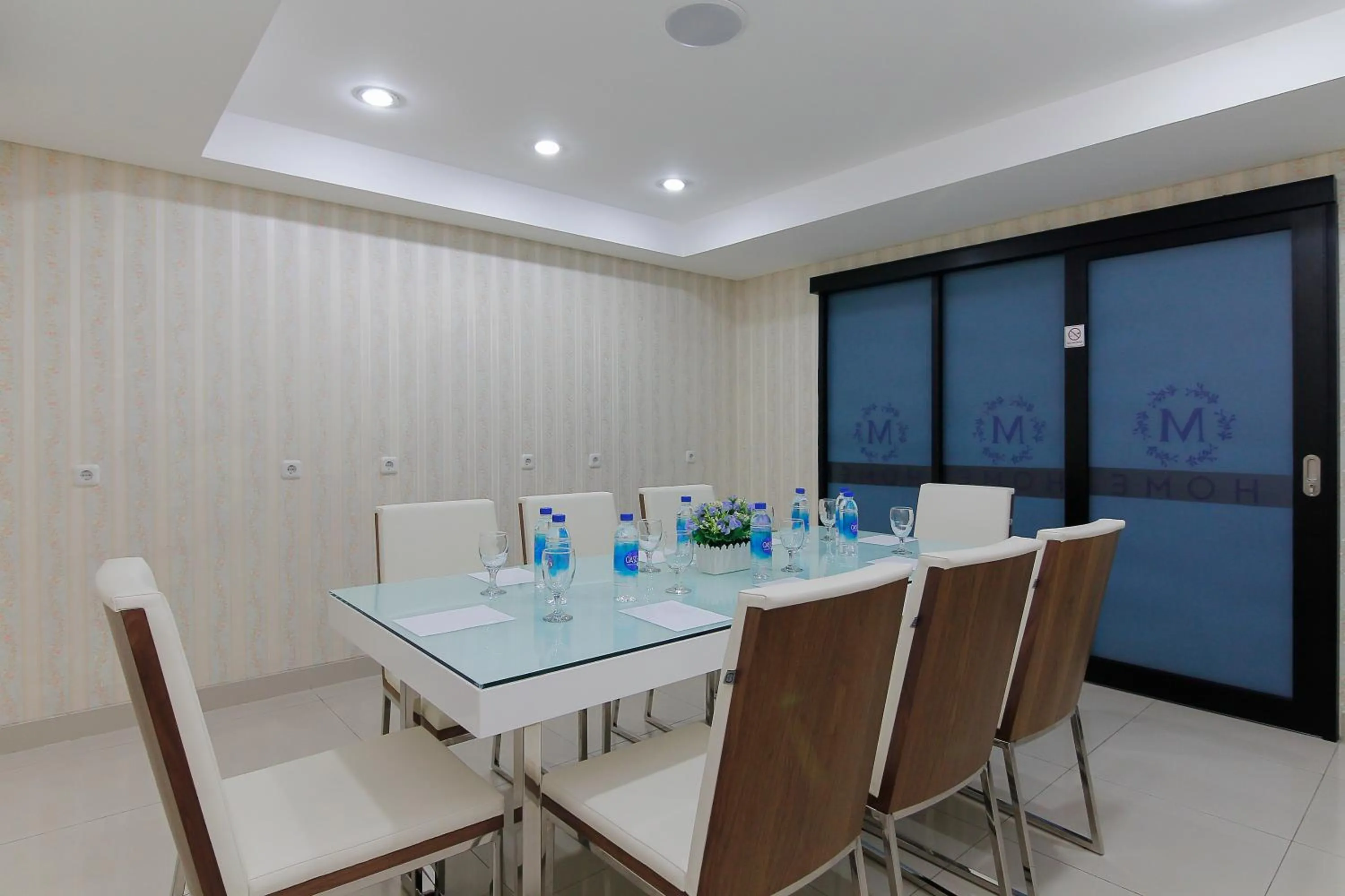 Fitness centre/facilities in M Home