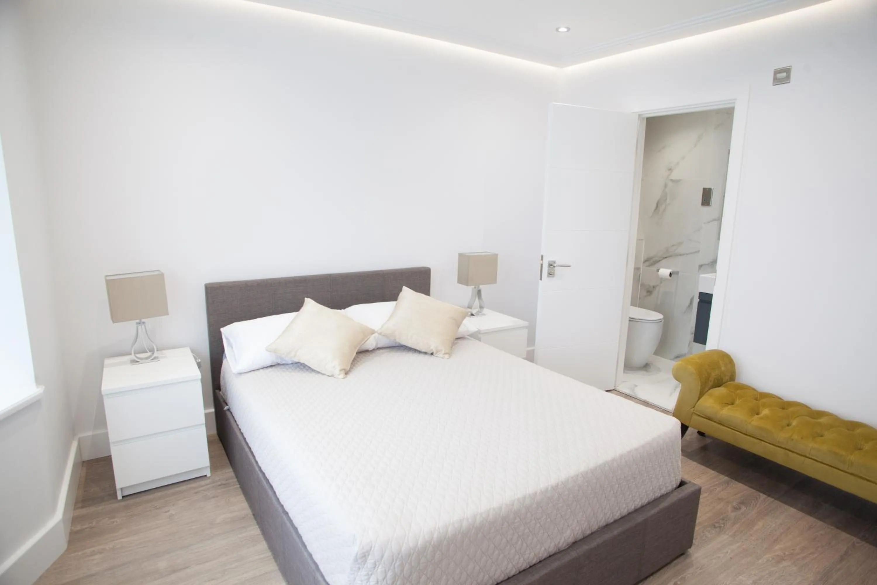 Bed in Goldbeaters House