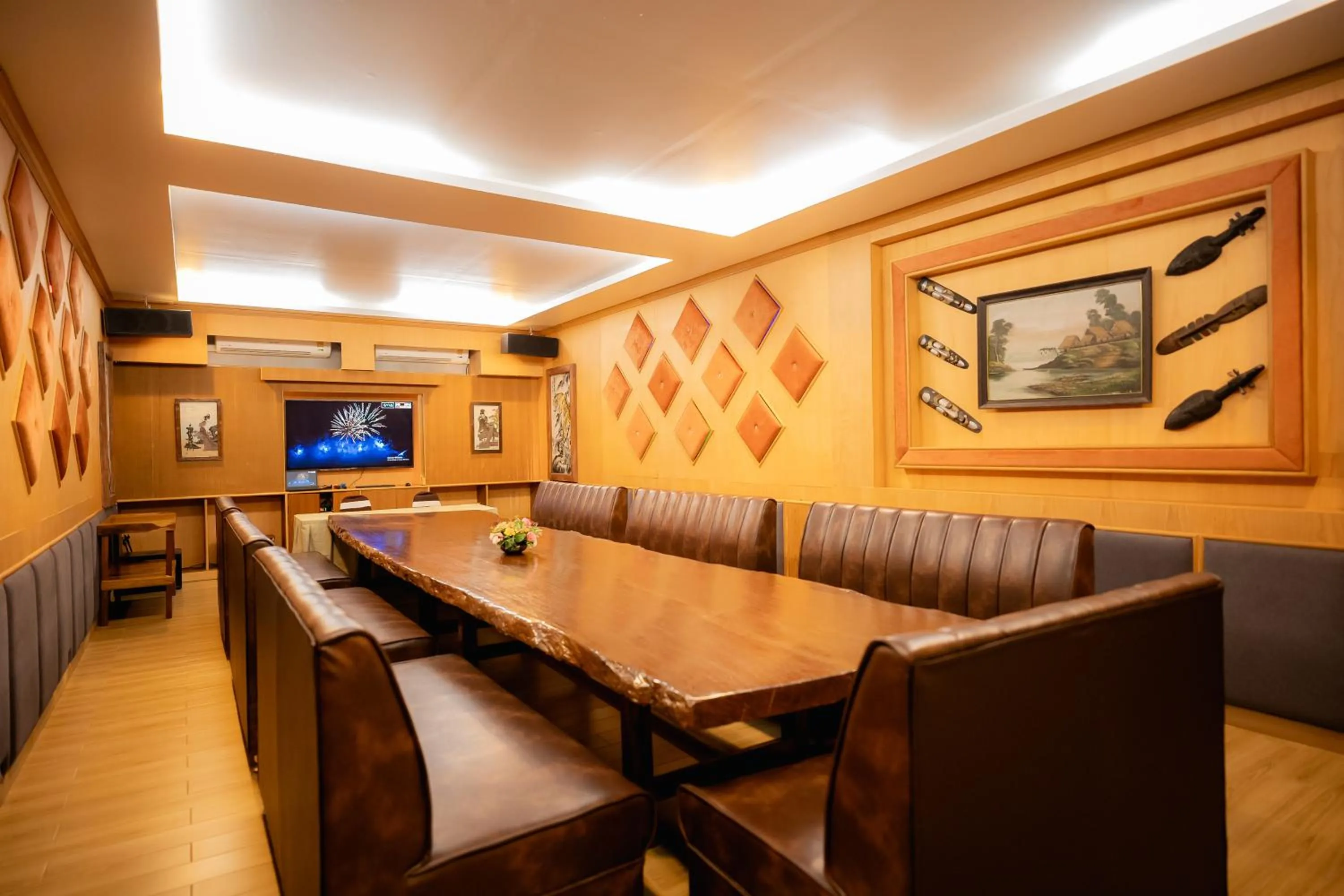 Entertainment in Tamnanpar Resort