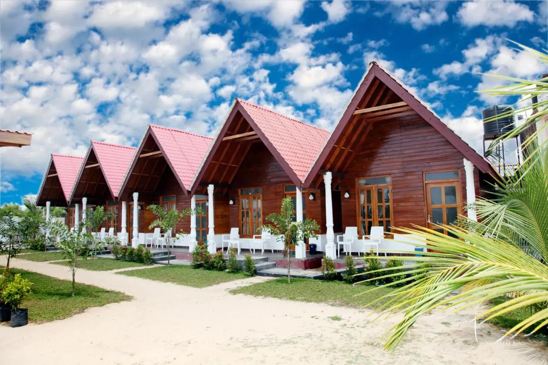 Elegant Green Beach Resort Elegant Green Beach Resort