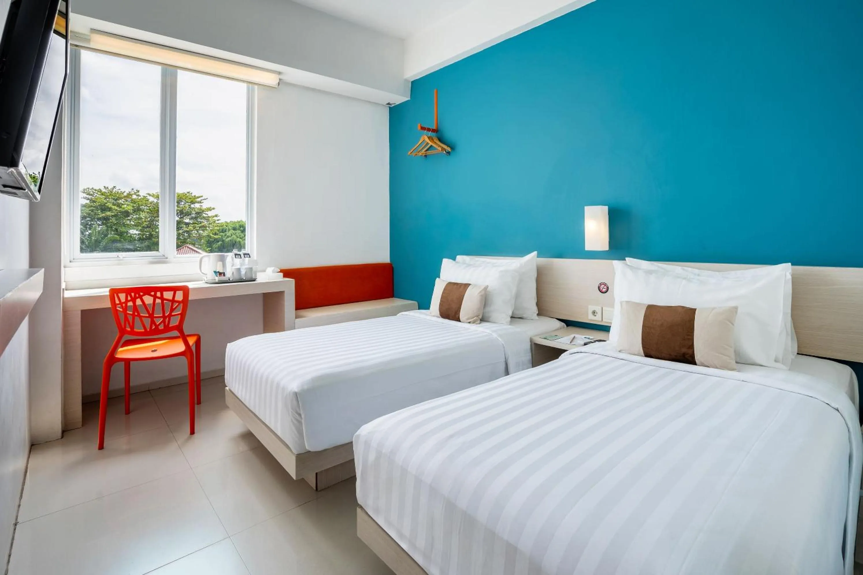 Bed in Algoritma Hotel